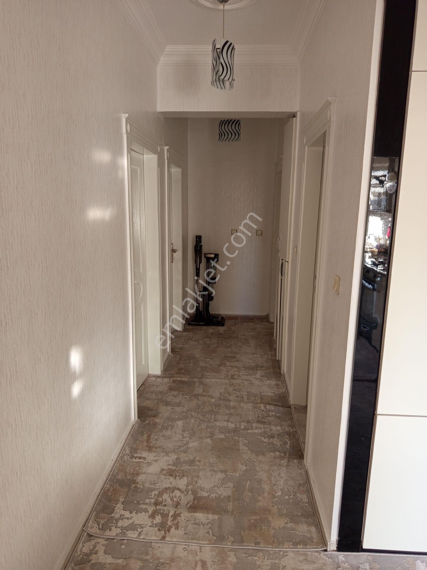 Yeditepe Ara Kat Daire - Görsel 11