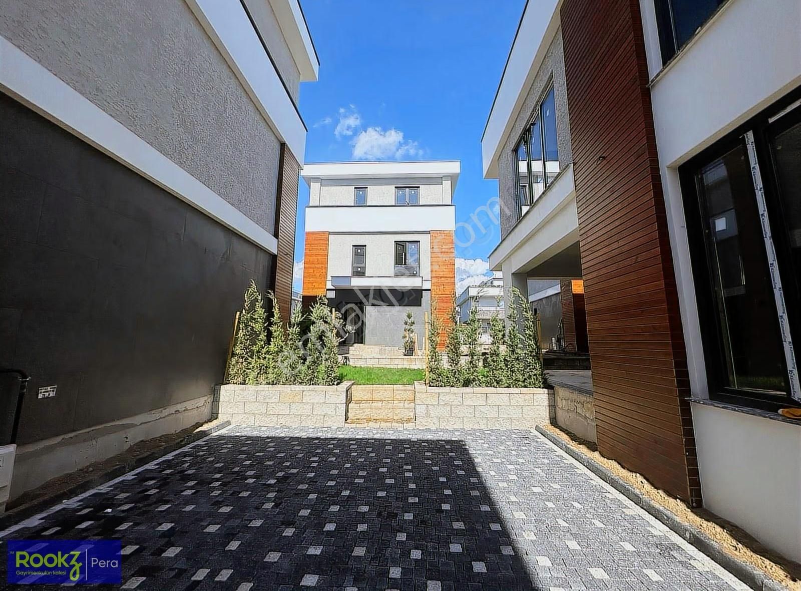 Konfor Doğa Ve Prestij Tam Müstakil 4+1 Bahçeli Villa - Görsel 25