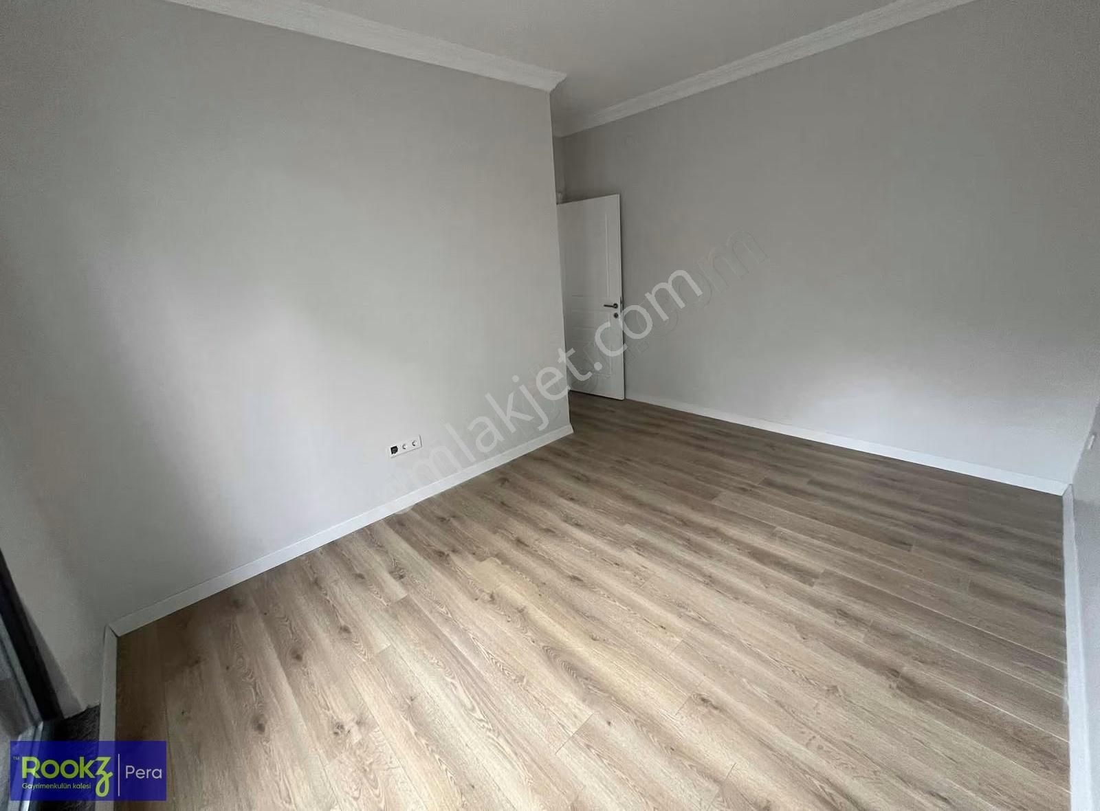 Güvenlikli Site İçi Kapalı Otoparklı Satılık Lüks 3+1 Köşe Daire - Görsel 31