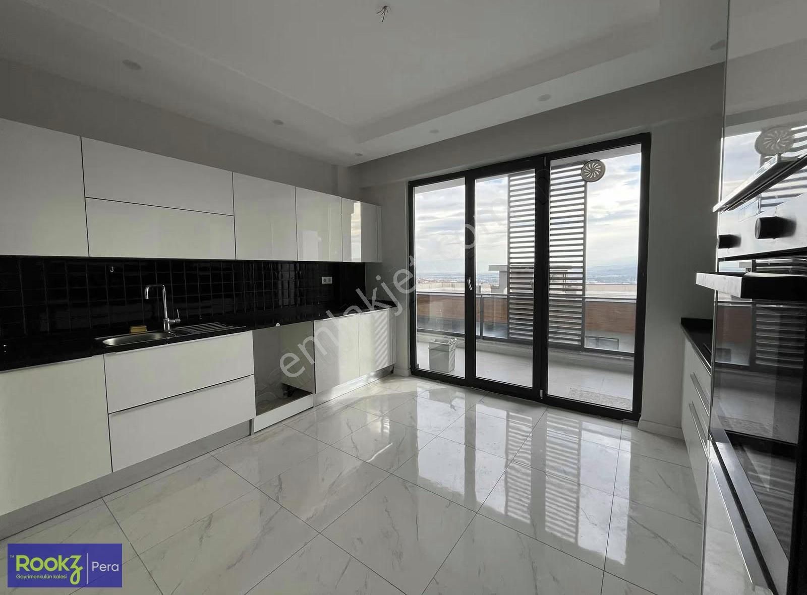 Güvenlikli Site İçi Kapalı Otoparklı Satılık Lüks 3+1 Köşe Daire - Görsel 29