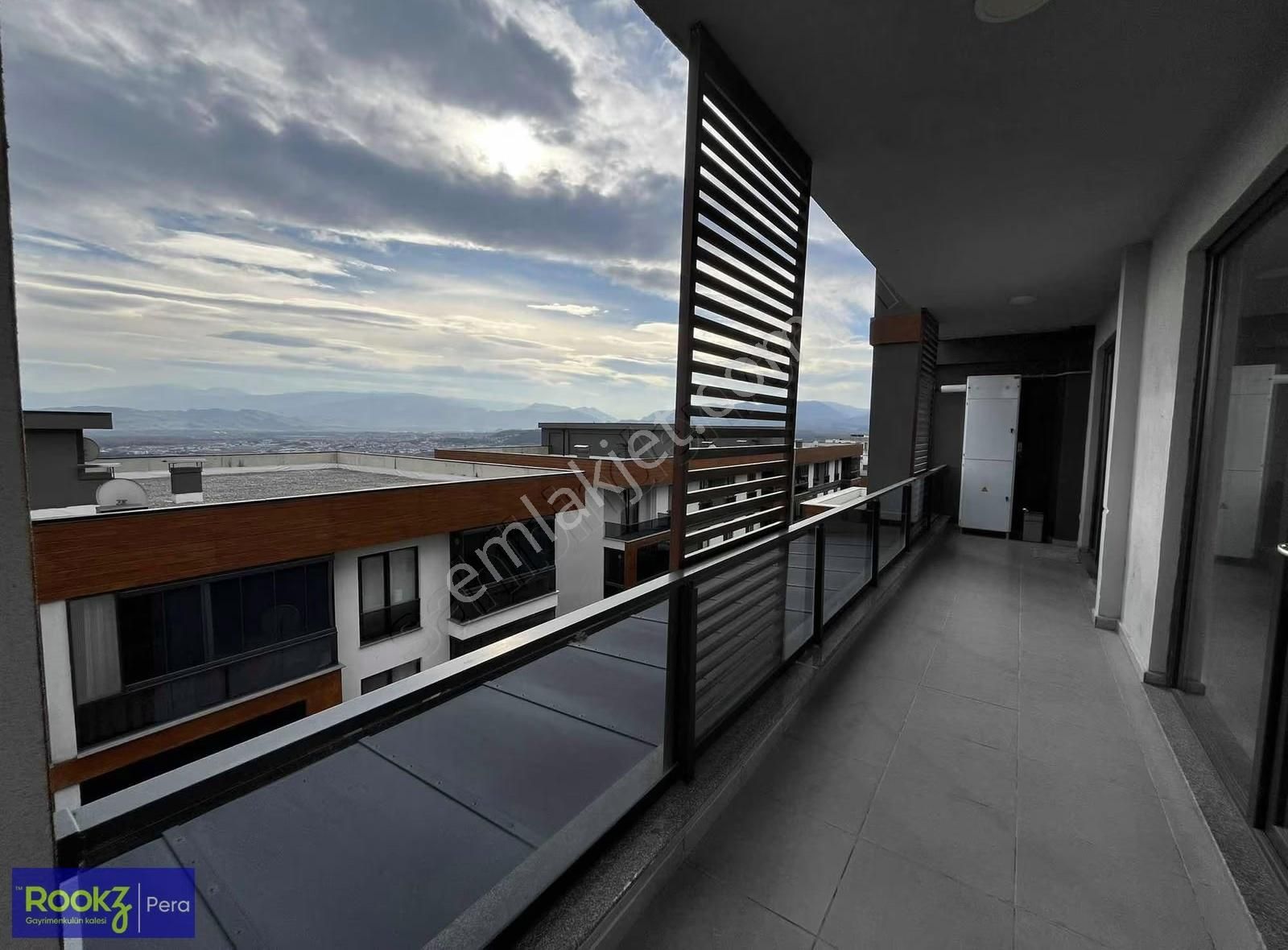 Güvenlikli Site İçi Kapalı Otoparklı Satılık Lüks 3+1 Köşe Daire - Görsel 22