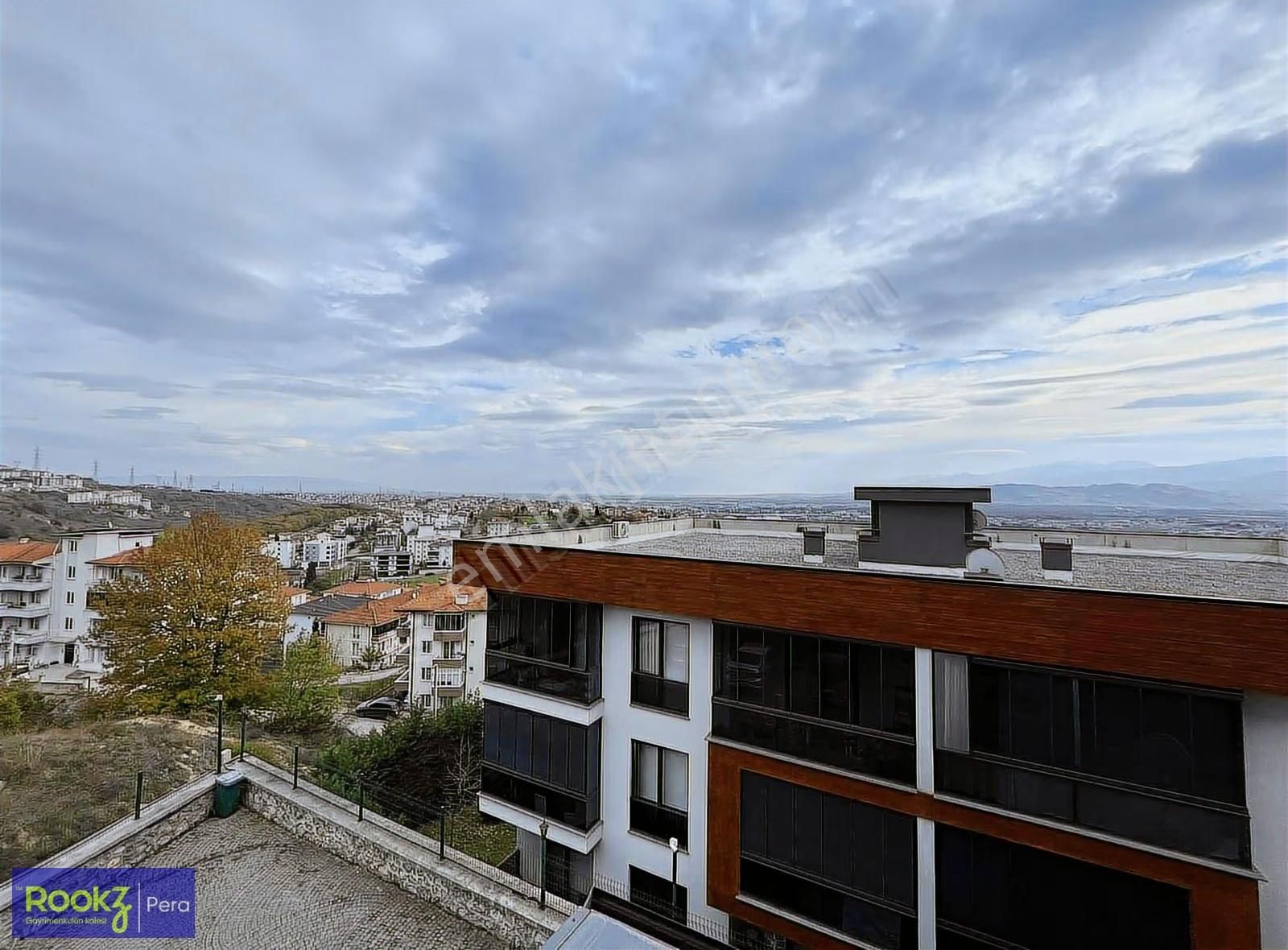 Güvenlikli Site İçi Kapalı Otoparklı Satılık Lüks 3+1 Köşe Daire - Görsel 26