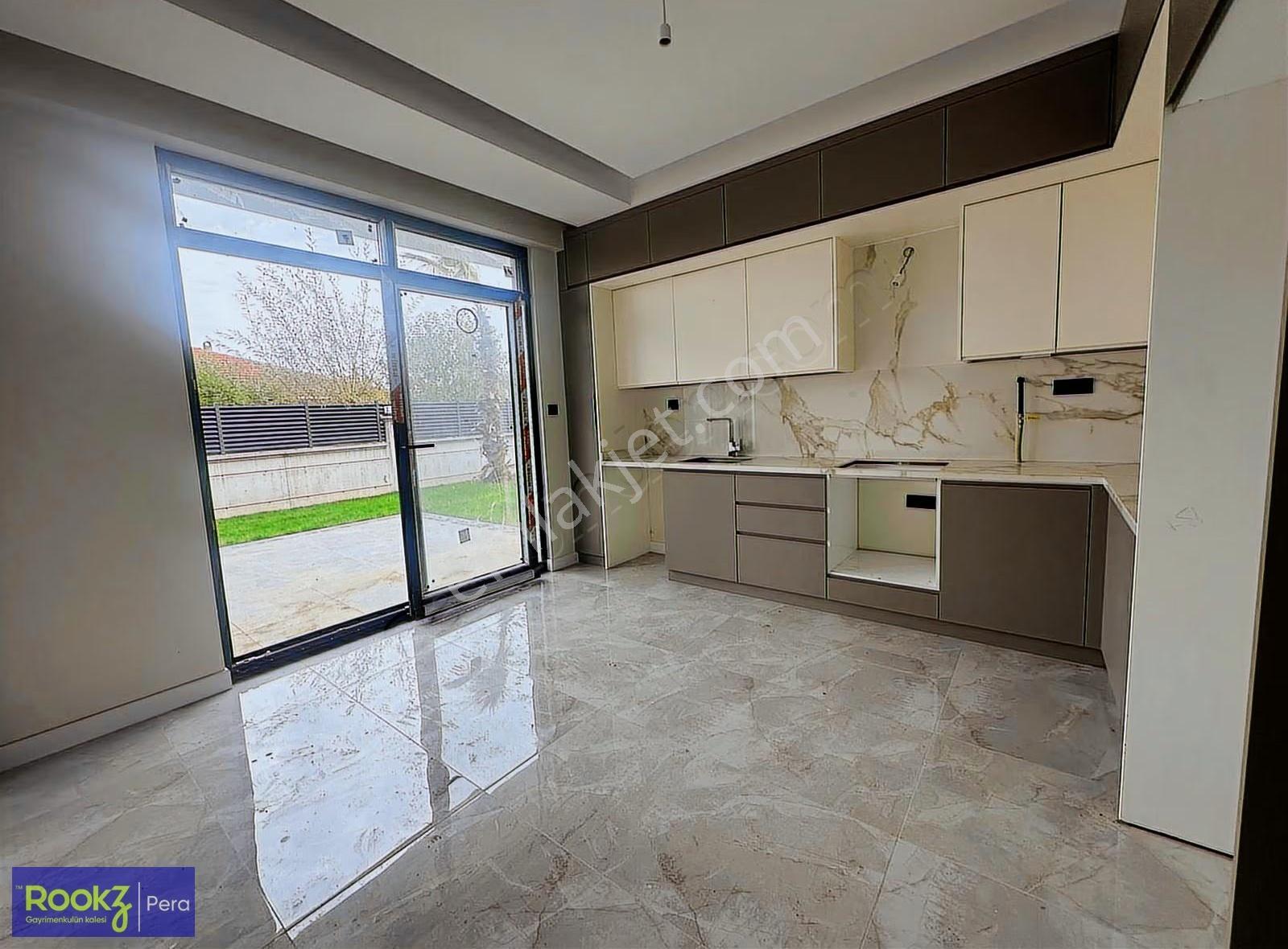 Serdivan Aralık Mh.tam Müstakil 4+1 Bahçeli Lüks Villa - Görsel 8