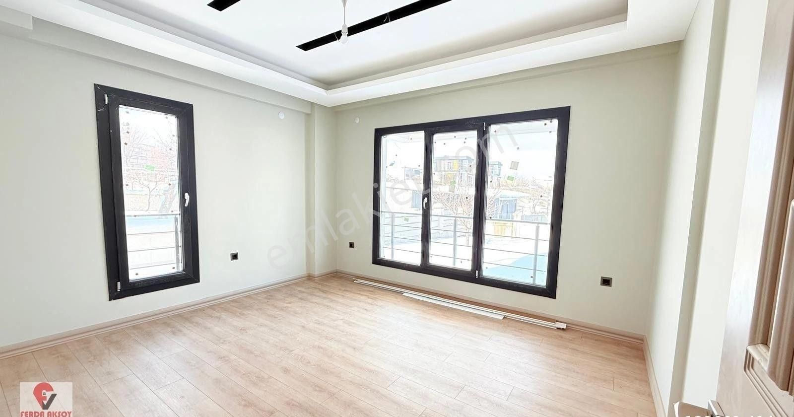 Becende Kaçmaz Fırsat Fiyatta Oturmaya Hazır Villa - Görsel 8