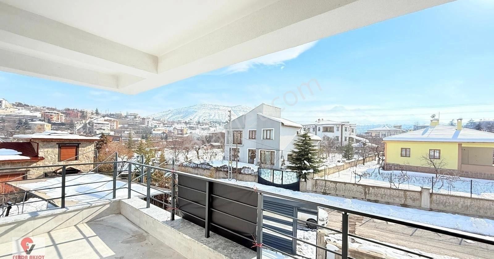 Becende Kaçmaz Fırsat Fiyatta Oturmaya Hazır Villa - Görsel 9