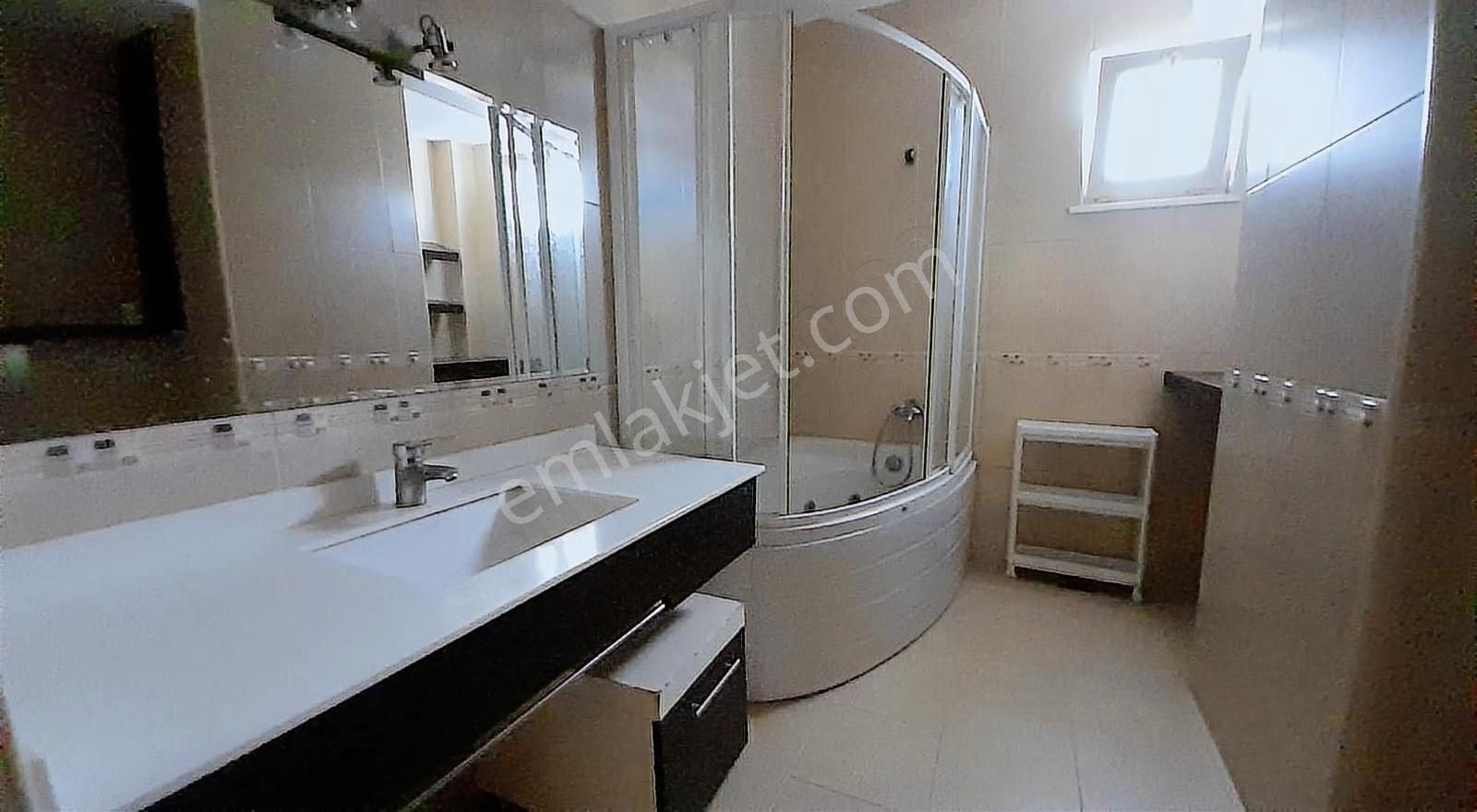 Ataşehir Yenişehir Mh. En Prestijli Binasında 3+1 Net 140 M2 - Görsel 28