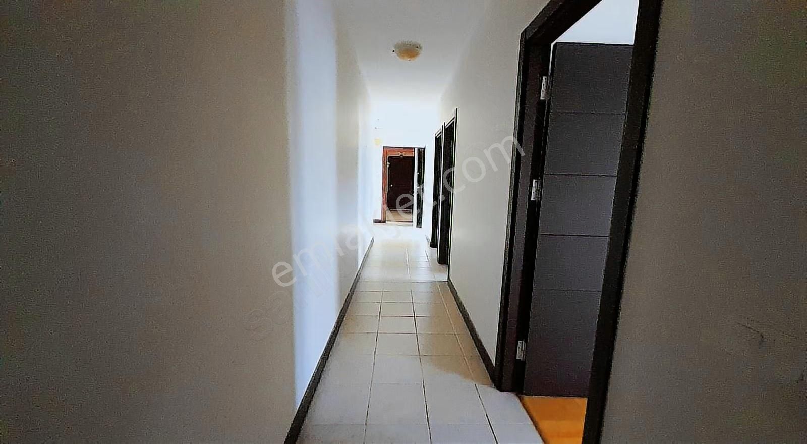 Ataşehir Yenişehir Mh. En Prestijli Binasında 3+1 Net 140 M2 - Görsel 8