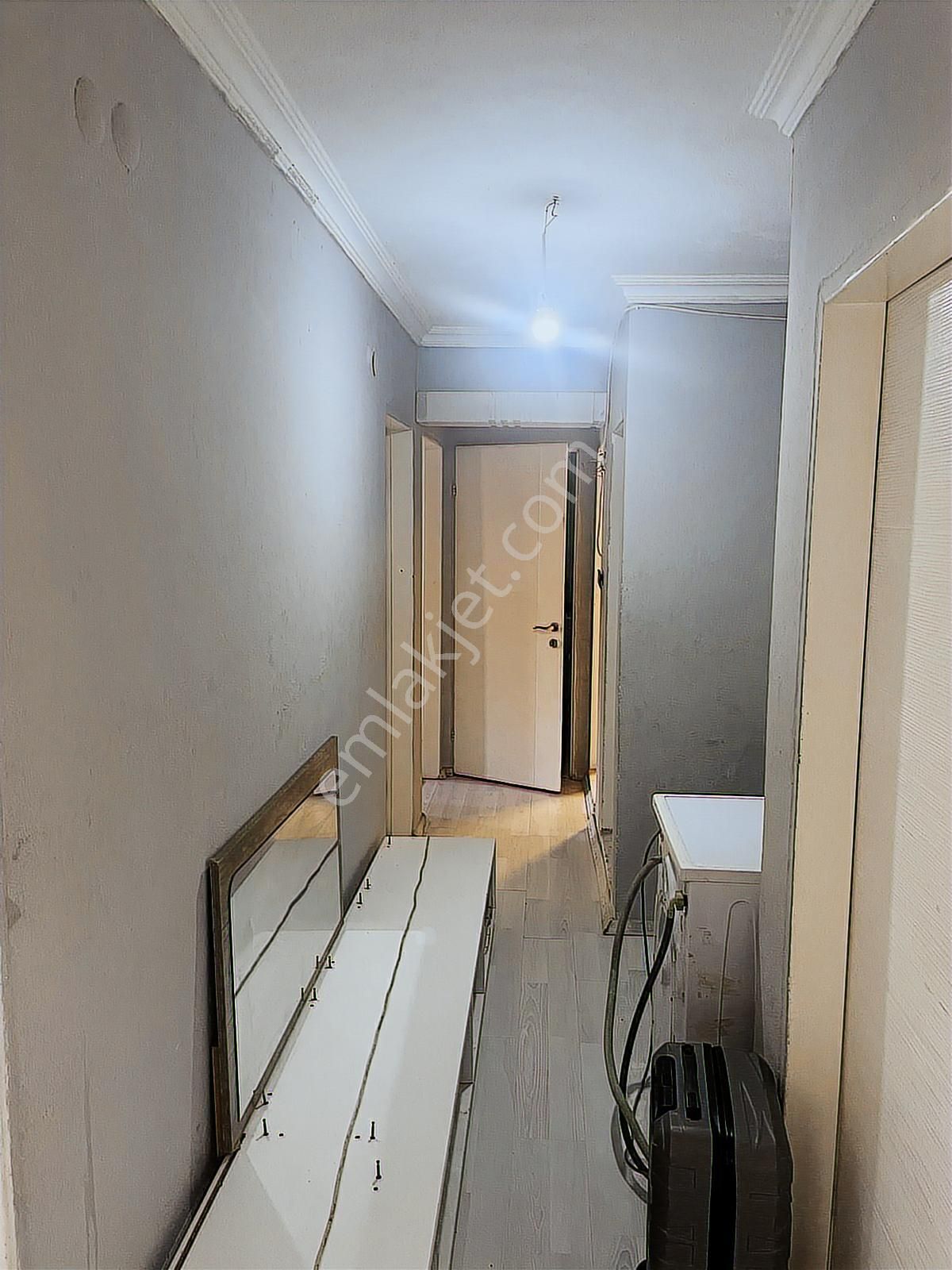 Çiğli Harmandalında Site İçinde Satılık 3+1 Geniş Daire - Görsel 4