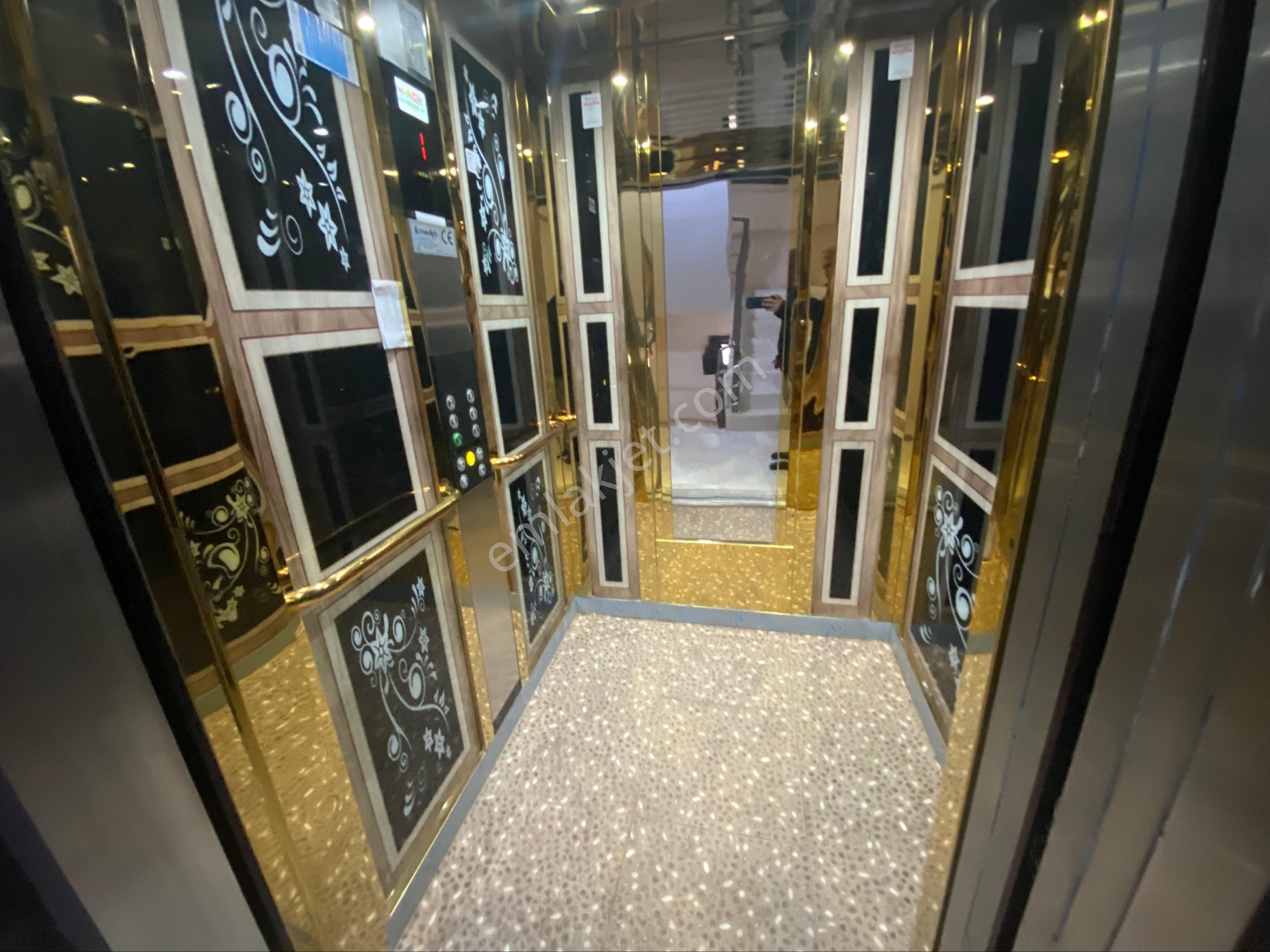 Torbalı Yedieylül Mah Kiralık 2+1 Ara Kat Lüks Daire - Görsel 12