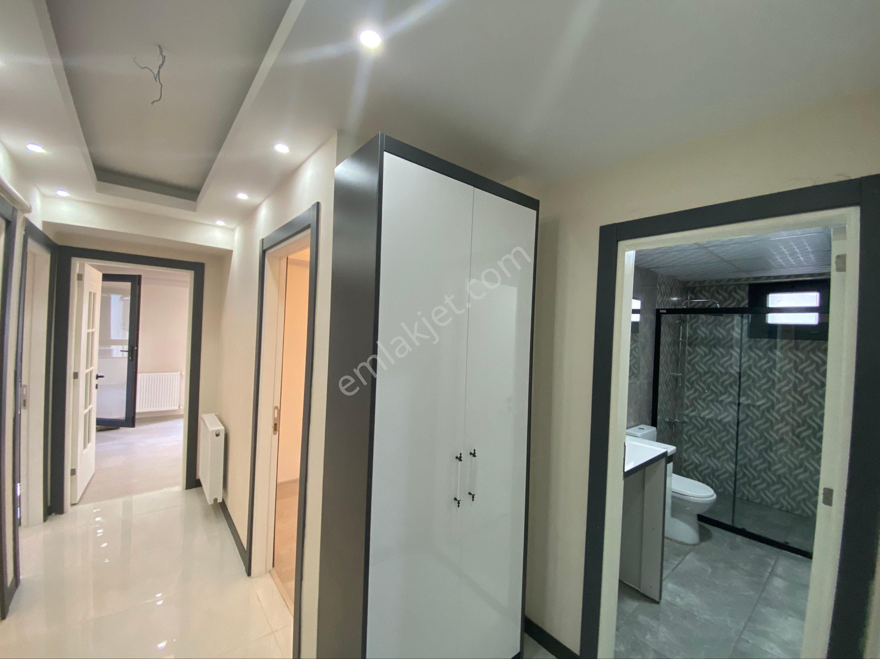 Torbalı Yedieylül Mah Kiralık 2+1 Ara Kat Lüks Daire - Görsel 21