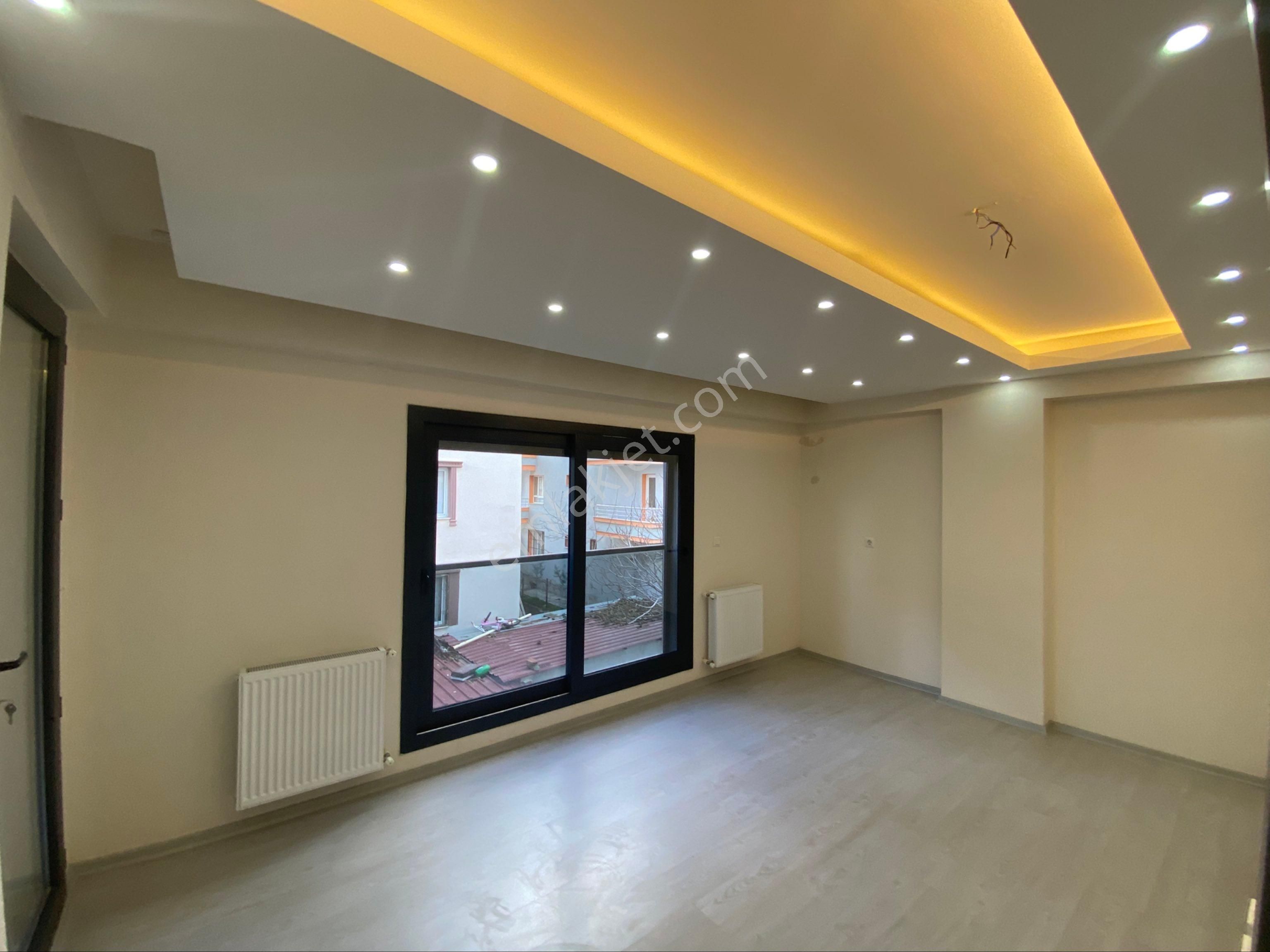 Torbalı Yedieylül Mah Kiralık 2+1 Ara Kat Lüks Daire