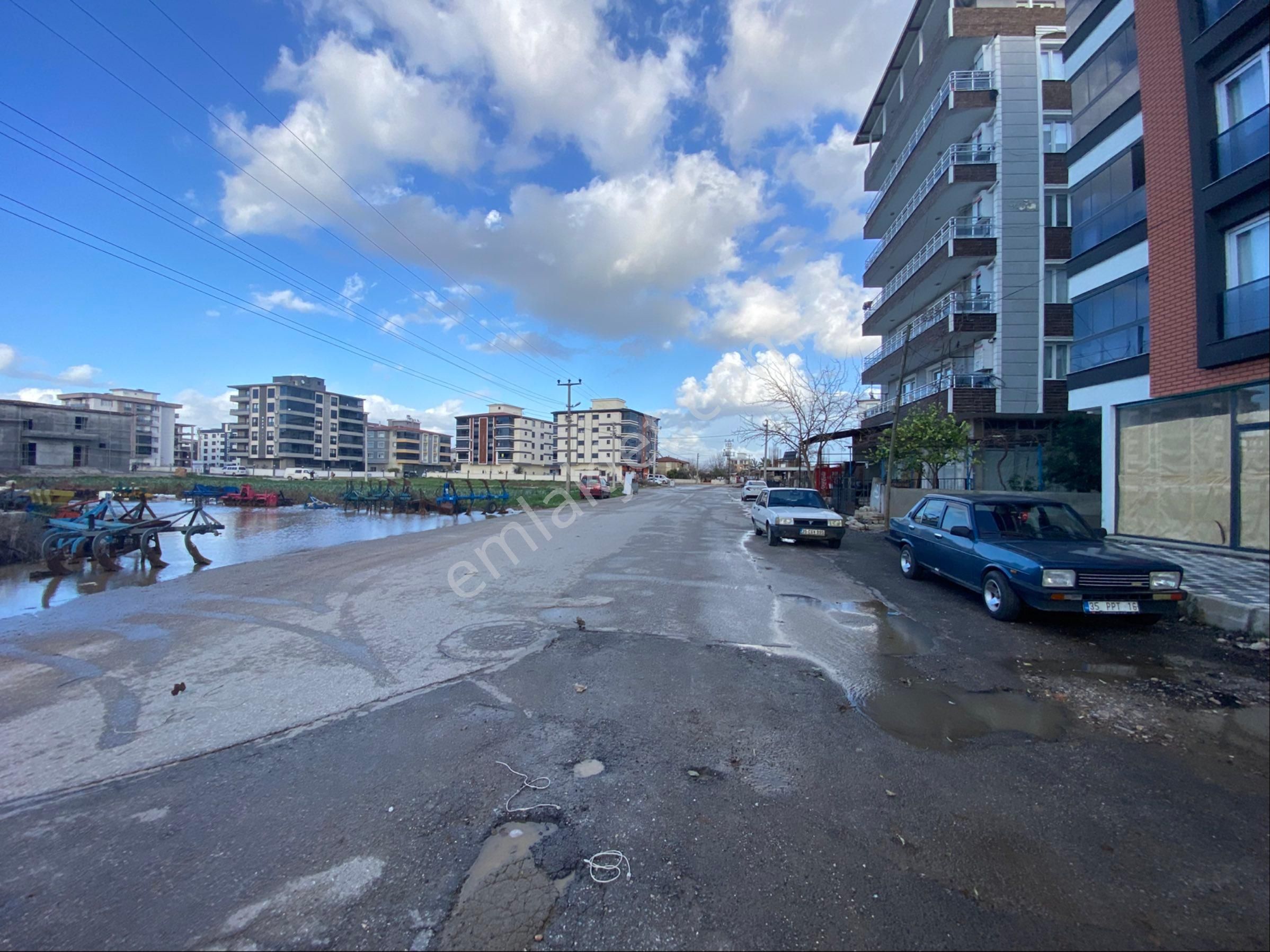 Torbalı Yedieylül Mah Kiralık 2+1 Ara Kat Lüks Daire - Görsel 5