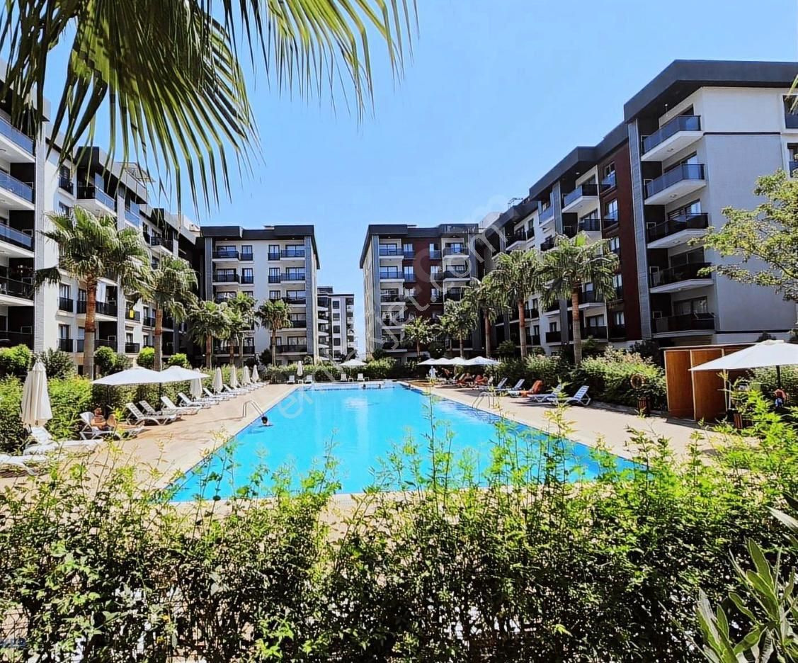 Torbalı’da Havuzlu Sitede Kiralık 1+1 Ara Kat Daire - Görsel 16