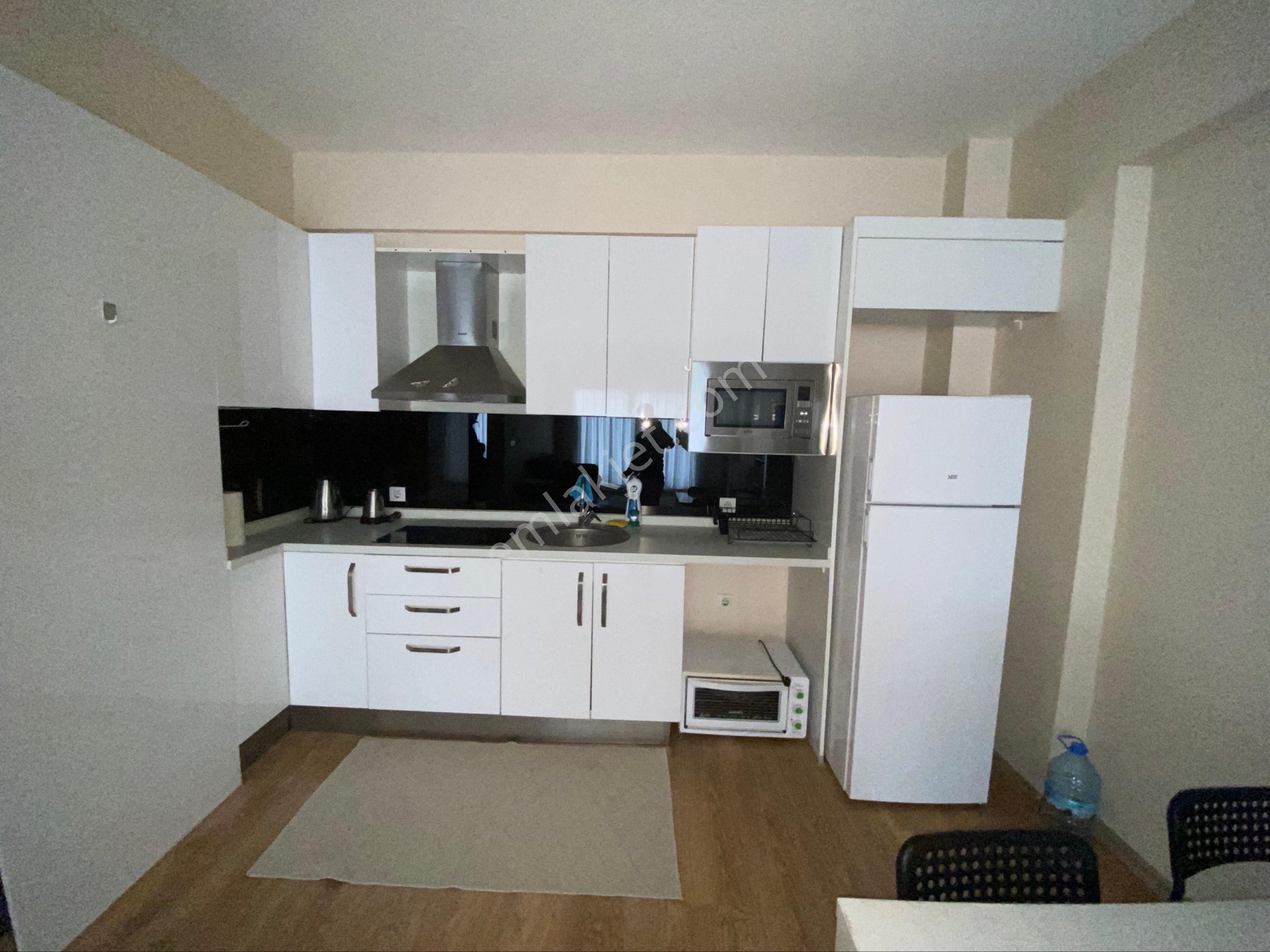 Torbalı’da Havuzlu Sitede Kiralık 1+1 Ara Kat Daire - Görsel 6