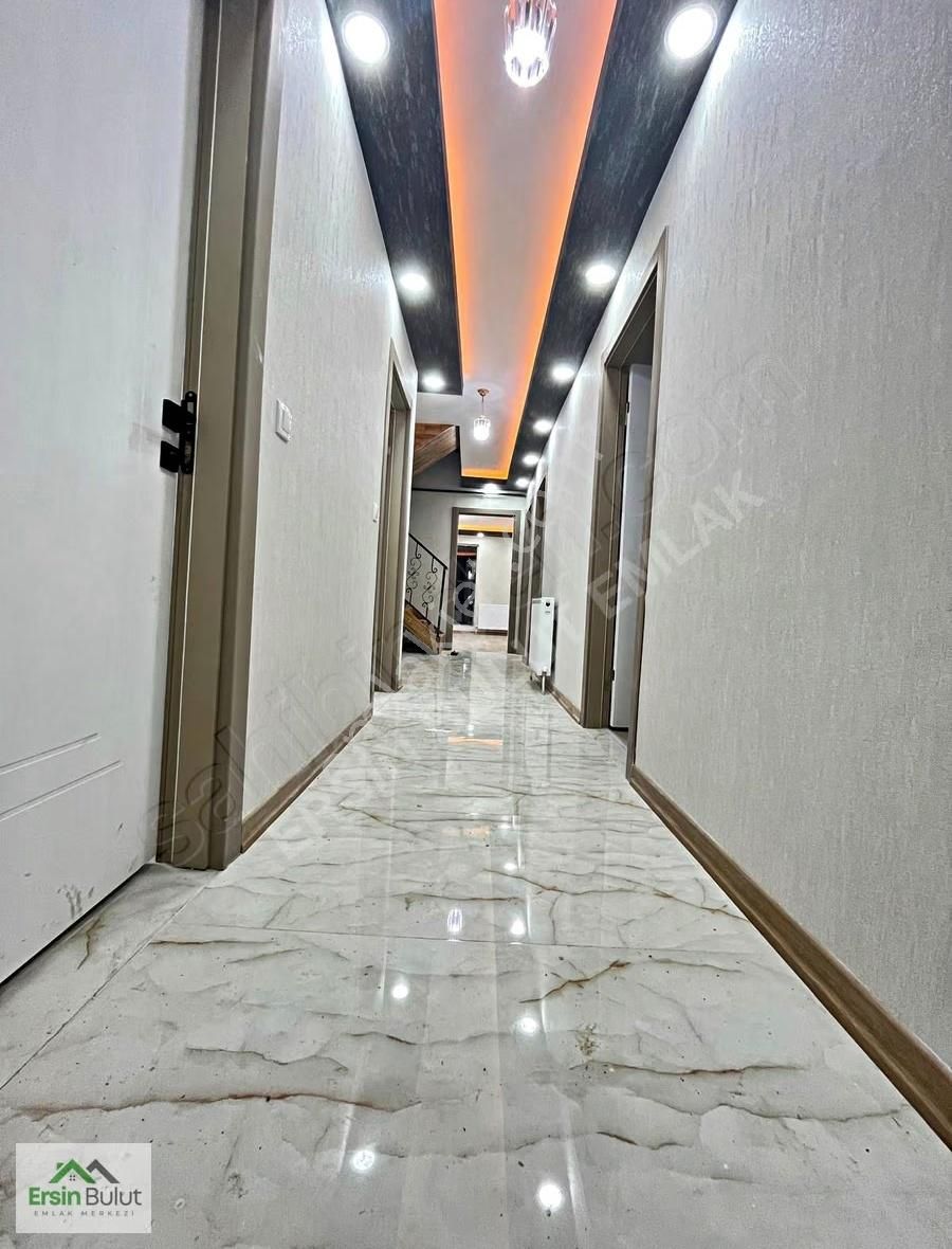 Bulut'tan Çift Daire 2 Girişe Uygun 6+2 Yılın Kuponu Kaçırmayın - Görsel 17