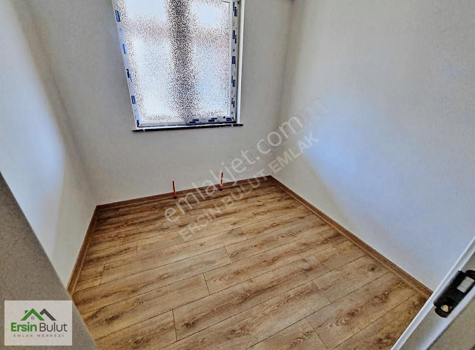 Bulut'tan Köşe Başı Lüx Yapılı G.odalı E.banyolu Acill 3+1 Daire - Görsel 12