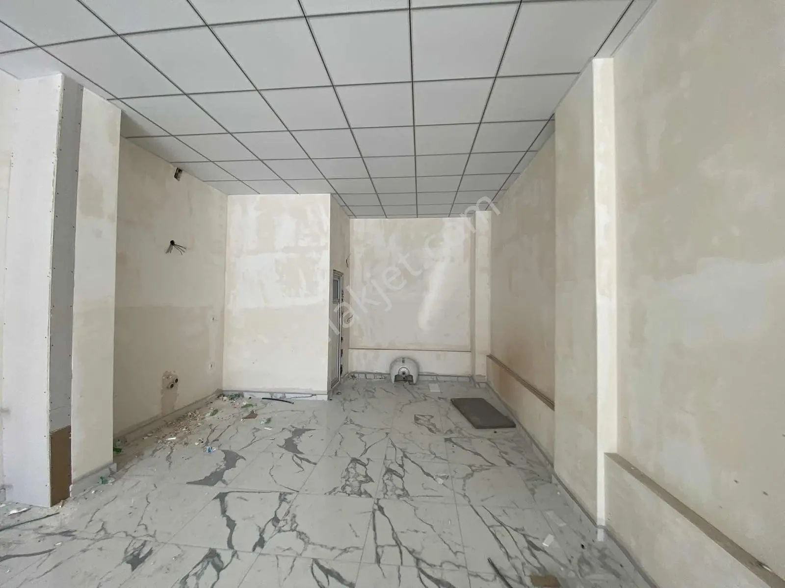 Yağmur Emlaktan Kiralık Bulvar Cephe Ana Yola Çok Yakın Dükkan - Görsel 21