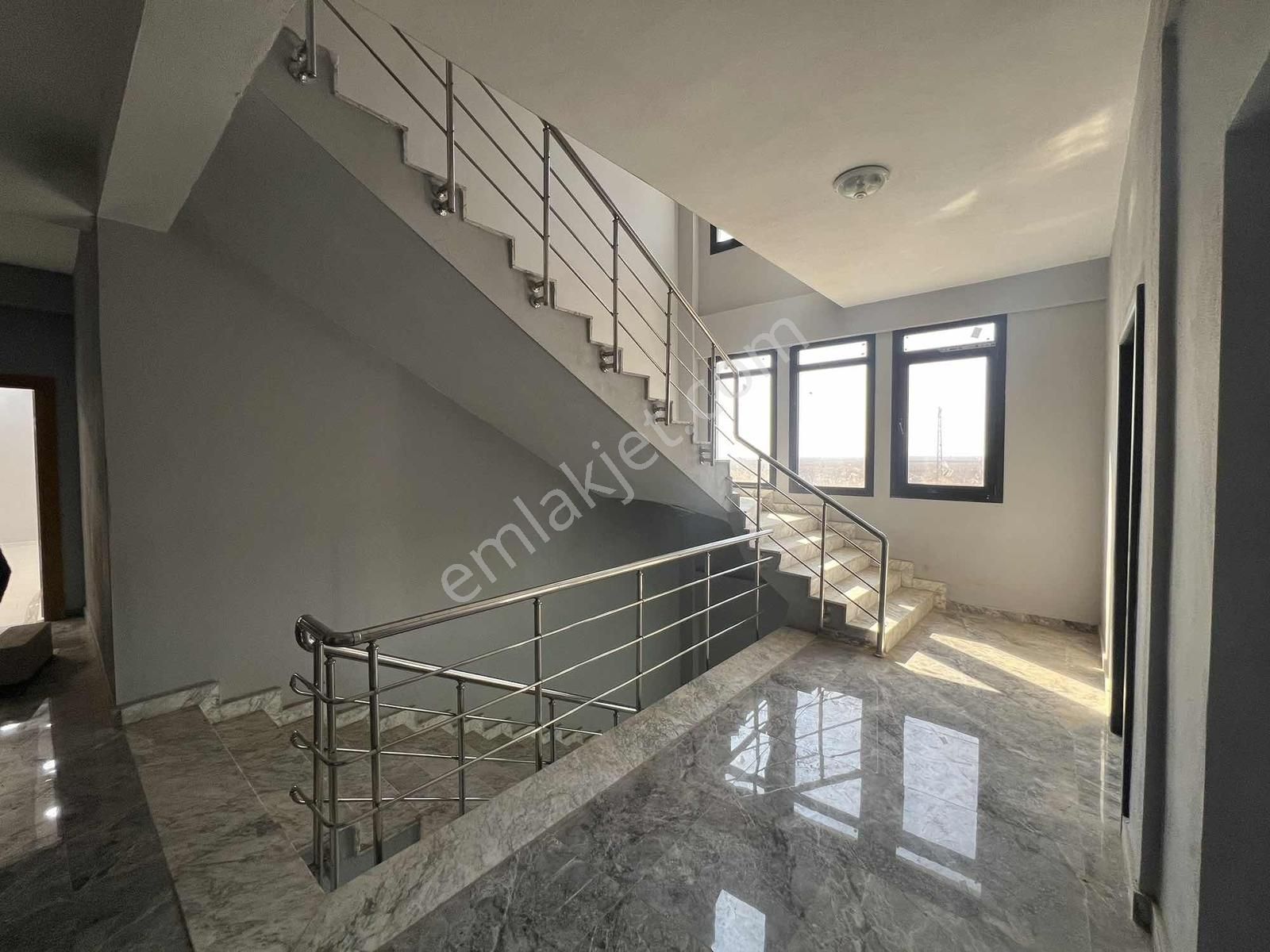 Zorlu'dan Arslandamı Sanayi İçerisinde 6000 M2 Kapalı İdari Ofis - Görsel 20