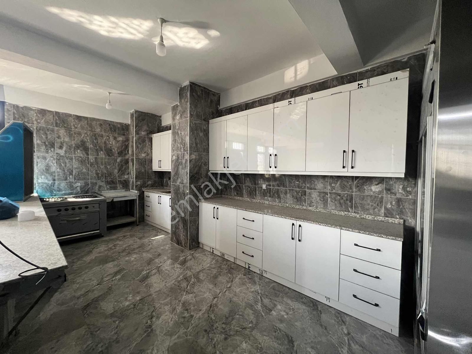 Zorlu'dan Arslandamı Sanayi İçerisinde 6000 M2 Kapalı İdari Ofis - Görsel 17