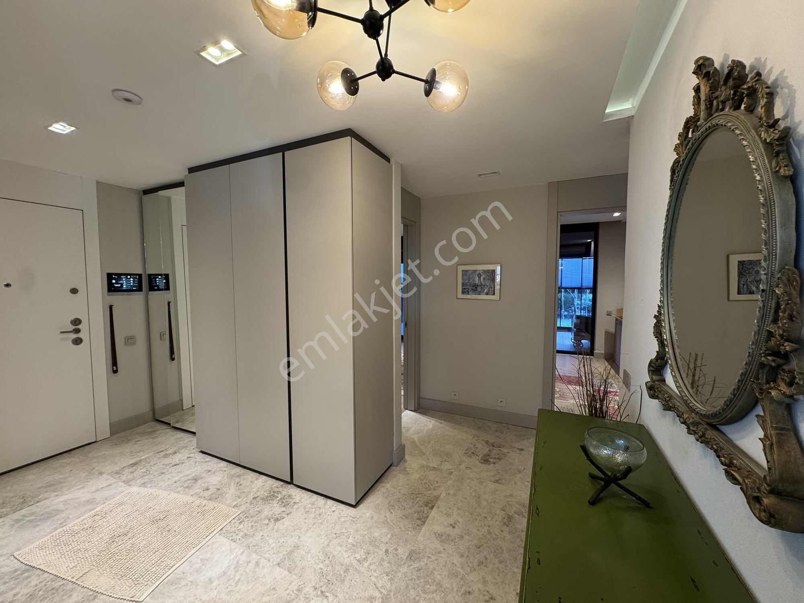 Satılık Daire Denize Sıfır Antalya'nın En Lüks Sitesinde 4+1 - Görsel 19