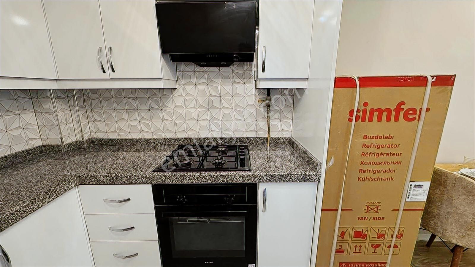 Axis Avmye Yakın Ana Cadde Üzerinde Full Eşyalı 2+1 Daire - Görsel 31