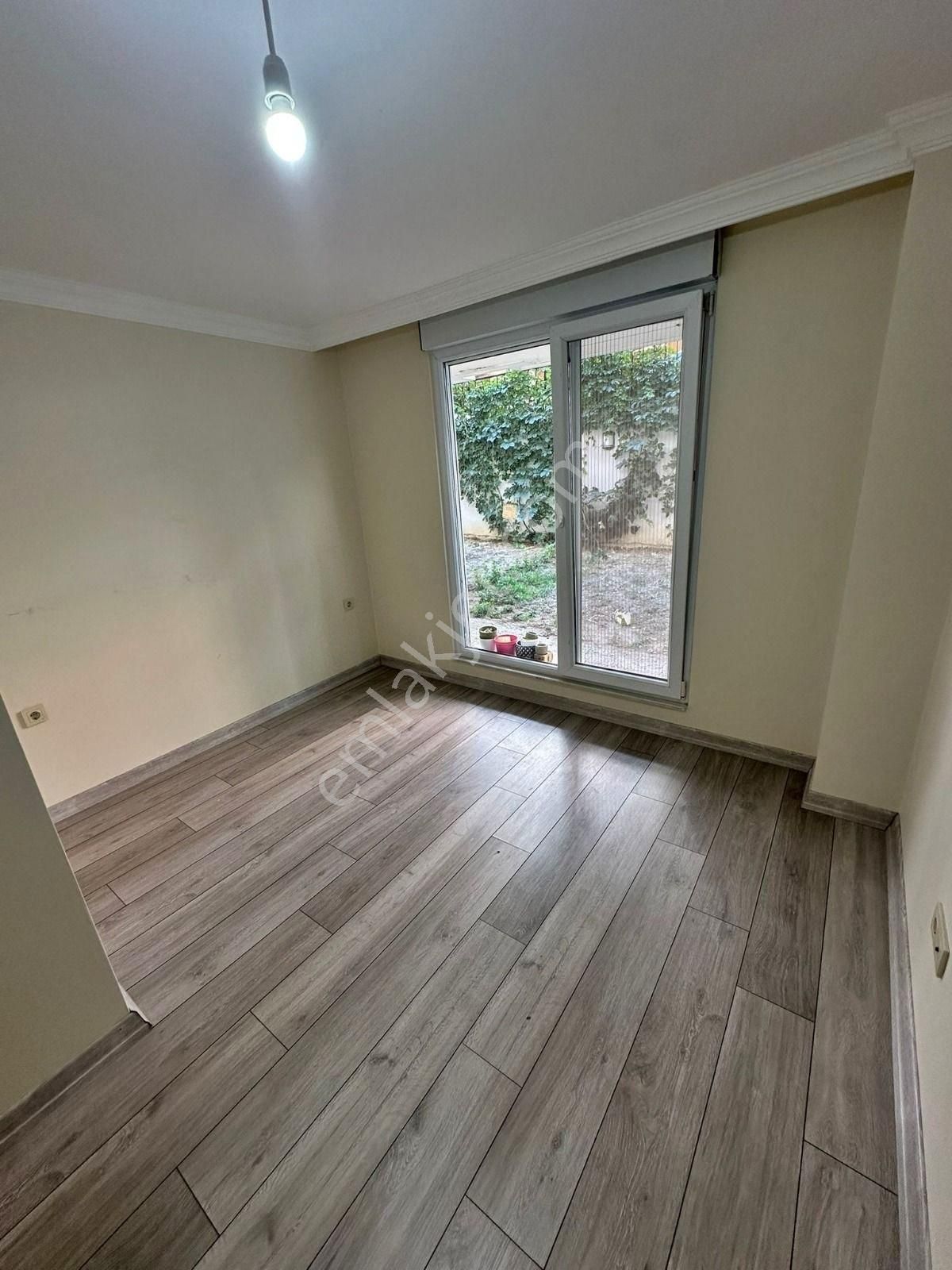 Yatırım'dan Çınar'da Minibüs Cad. Yakın Bahçe Teraslı 4yıllık2+1 - Görsel 15