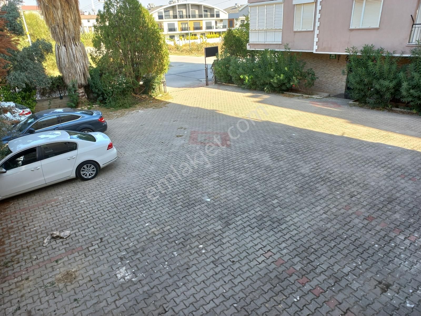 Güzelobada - Merkezi Konumda - Geniş - Eşyalı Kiralık 3+1 Daire! - Görsel 33