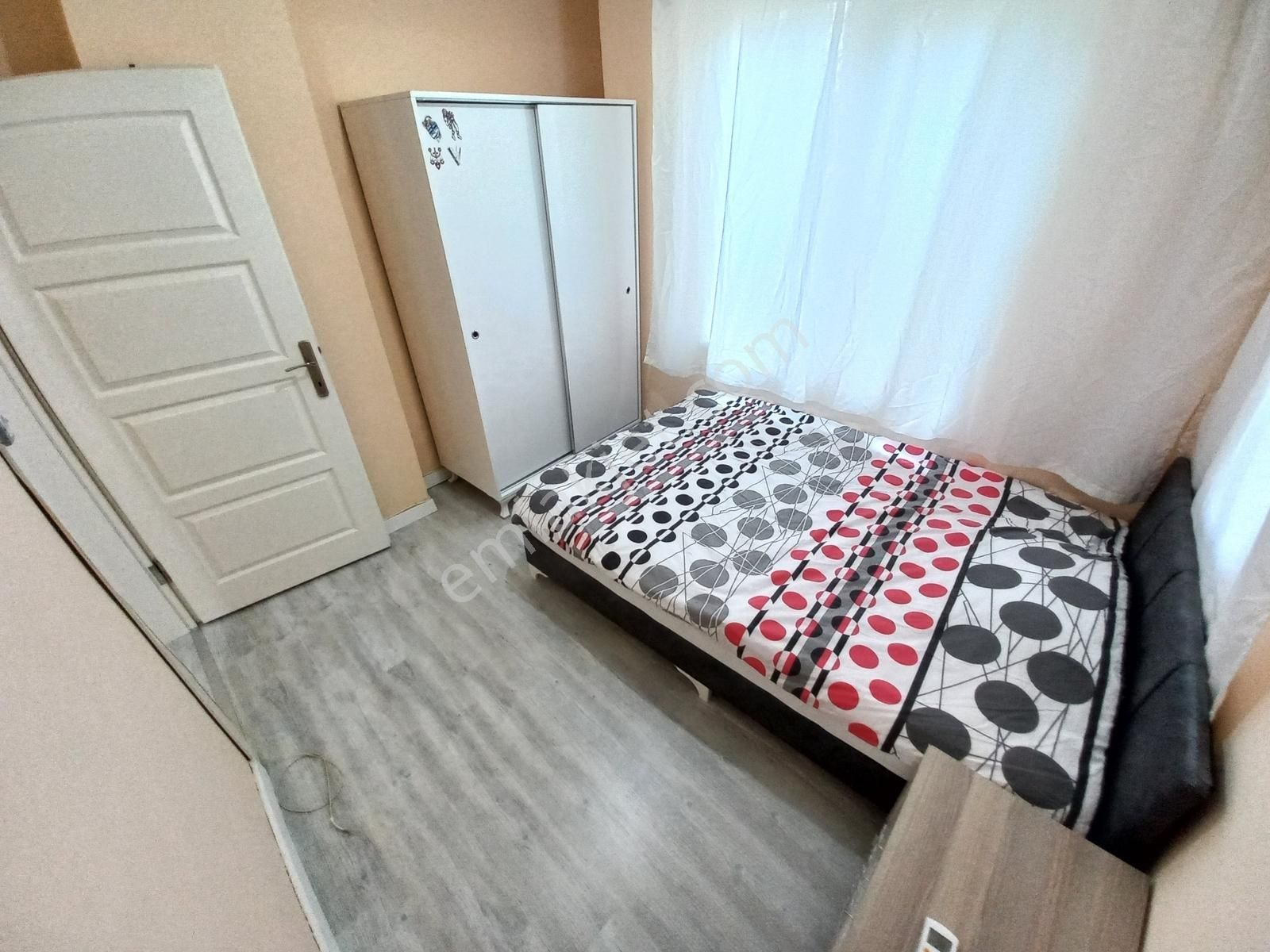 Güzelobada - Merkezi Konumda - Geniş - Eşyalı Kiralık 3+1 Daire! - Görsel 28