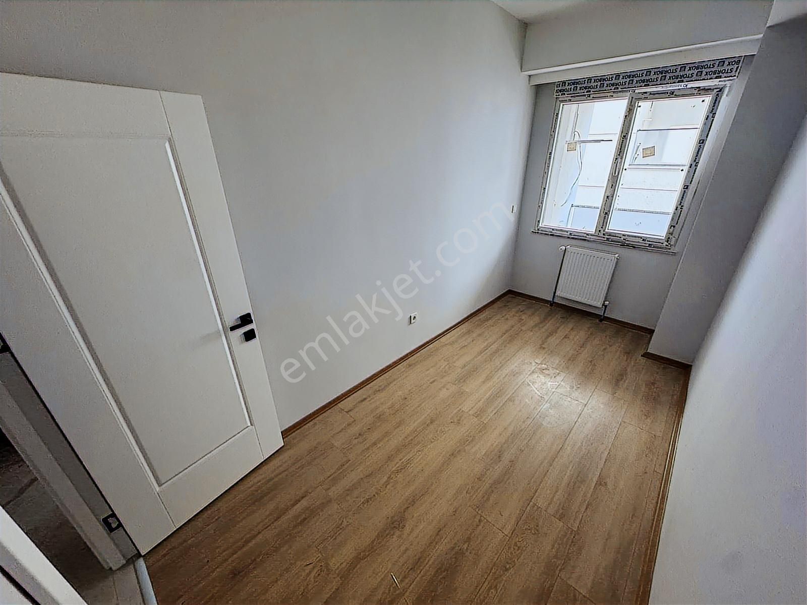 Yatırım'dan Altıntepe'de Balkonlu Sıfır Yapıda Katta Konforlu2+1 - Görsel 17