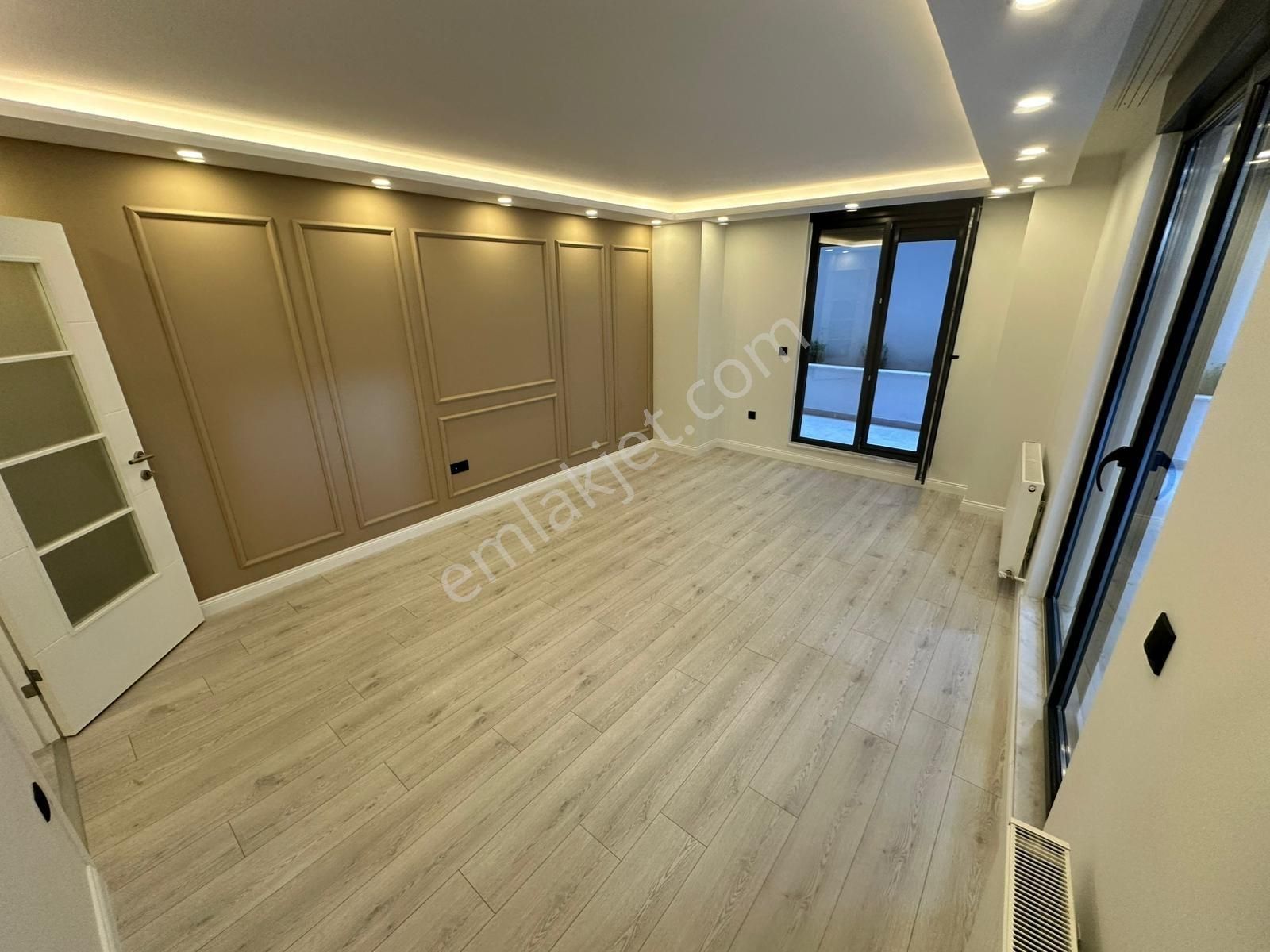 Yatırım'dan İdealtepe Sahilde Teras Kullanımlı 1yıllık 3+1