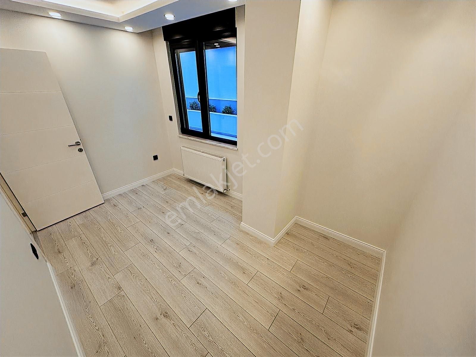 Yatırım'dan İdealtepe Sahilde Teras Kullanımlı 1yıllık 3+1 - Görsel 18