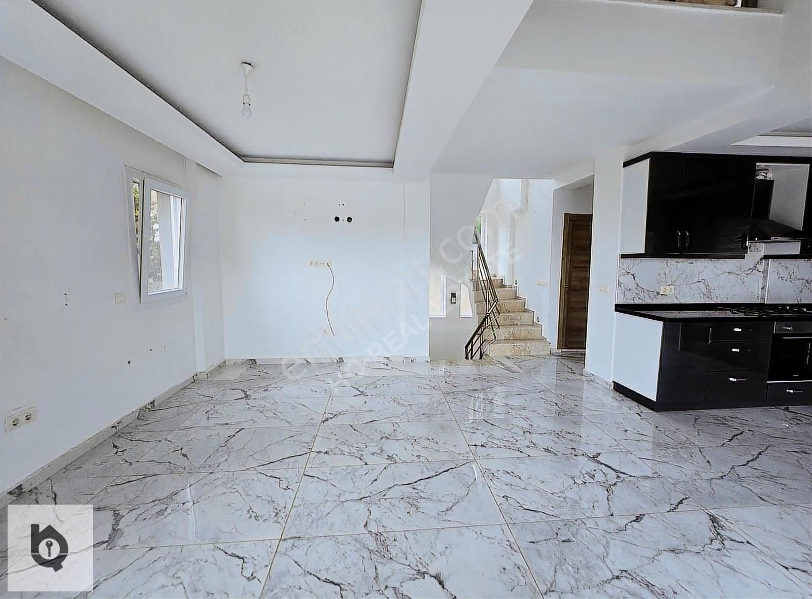 Fethiye'de Kaçırılmayacak 4+1 Havuzlu Müstakil Villa - Görsel 31