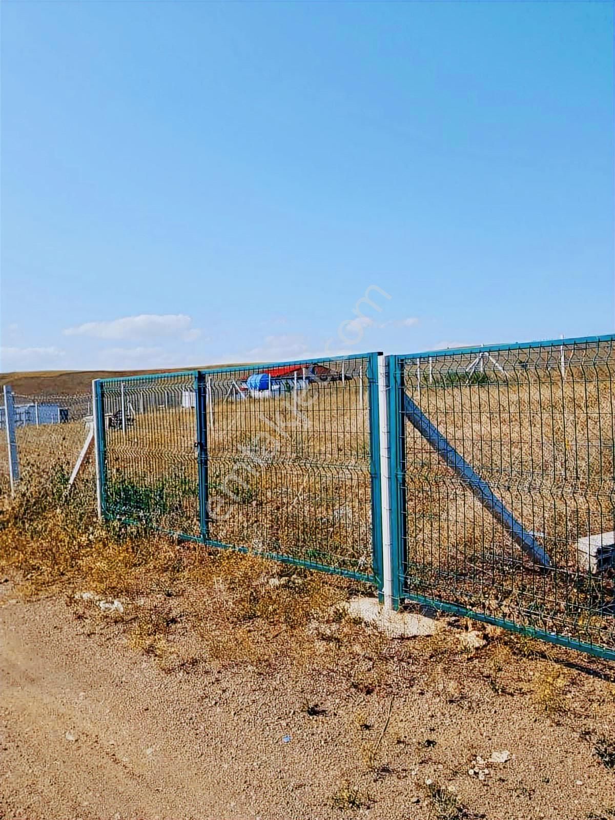 Kavaklı Köyünde Satılık 400m2 Hobi Bahçesi Telle Çevrili - Görsel 2