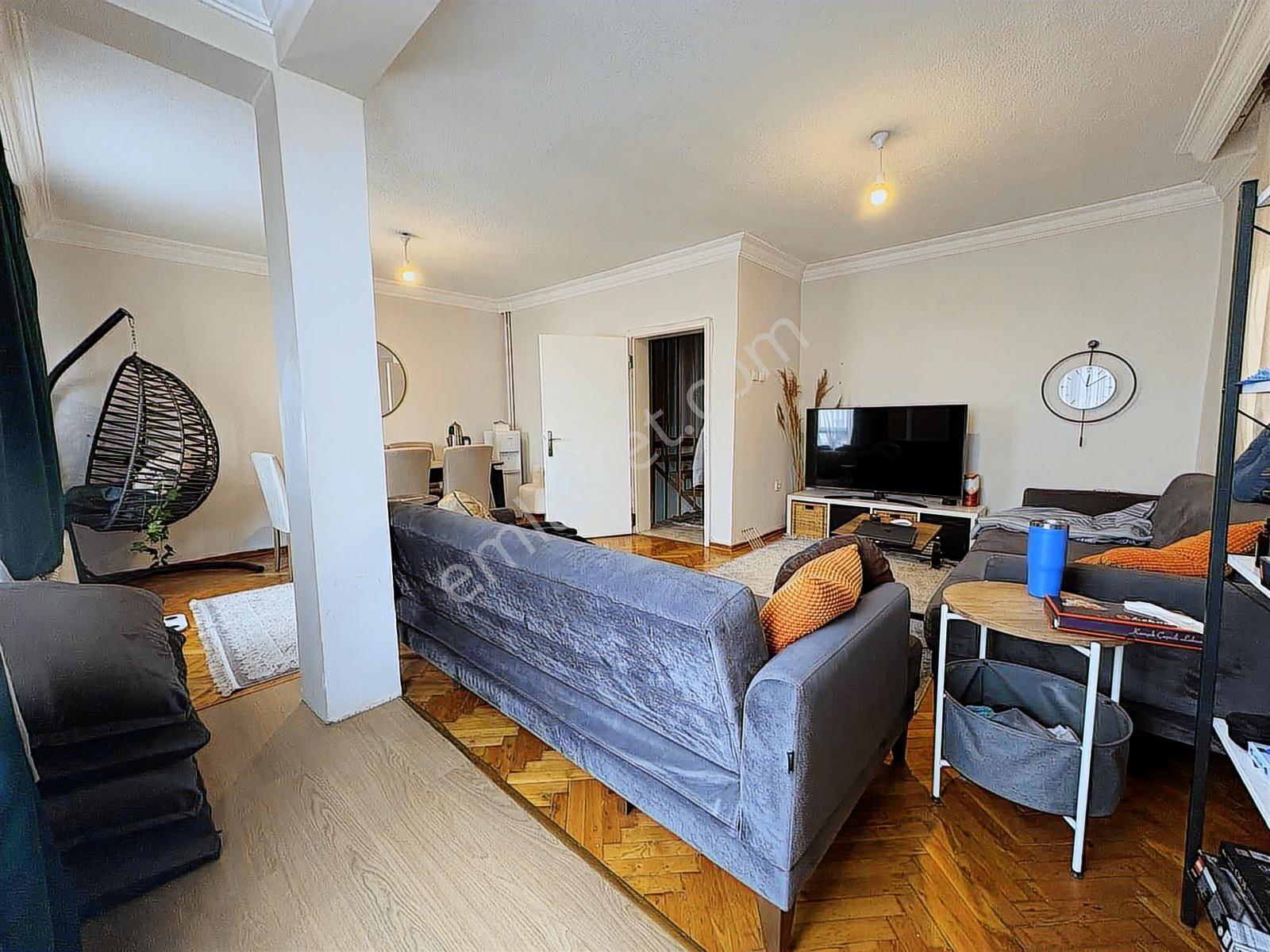 Koç Gayrimenkul'den 5+2 Bulvar Üzeri Köşe Başı Triplex - Görsel 6