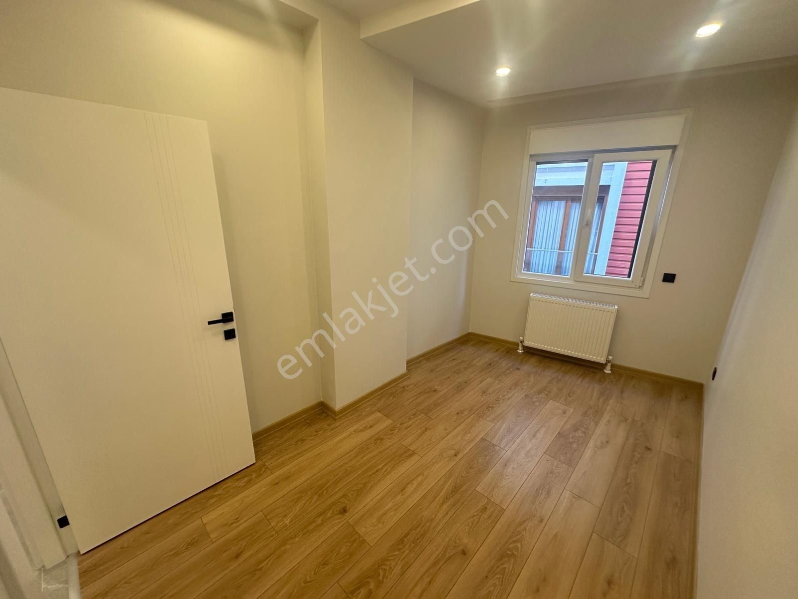 Yatırımdan Altıntepe'de Ayrı Mutfaklı 1.kat Sokağa Cephe 3+1 - Görsel 25