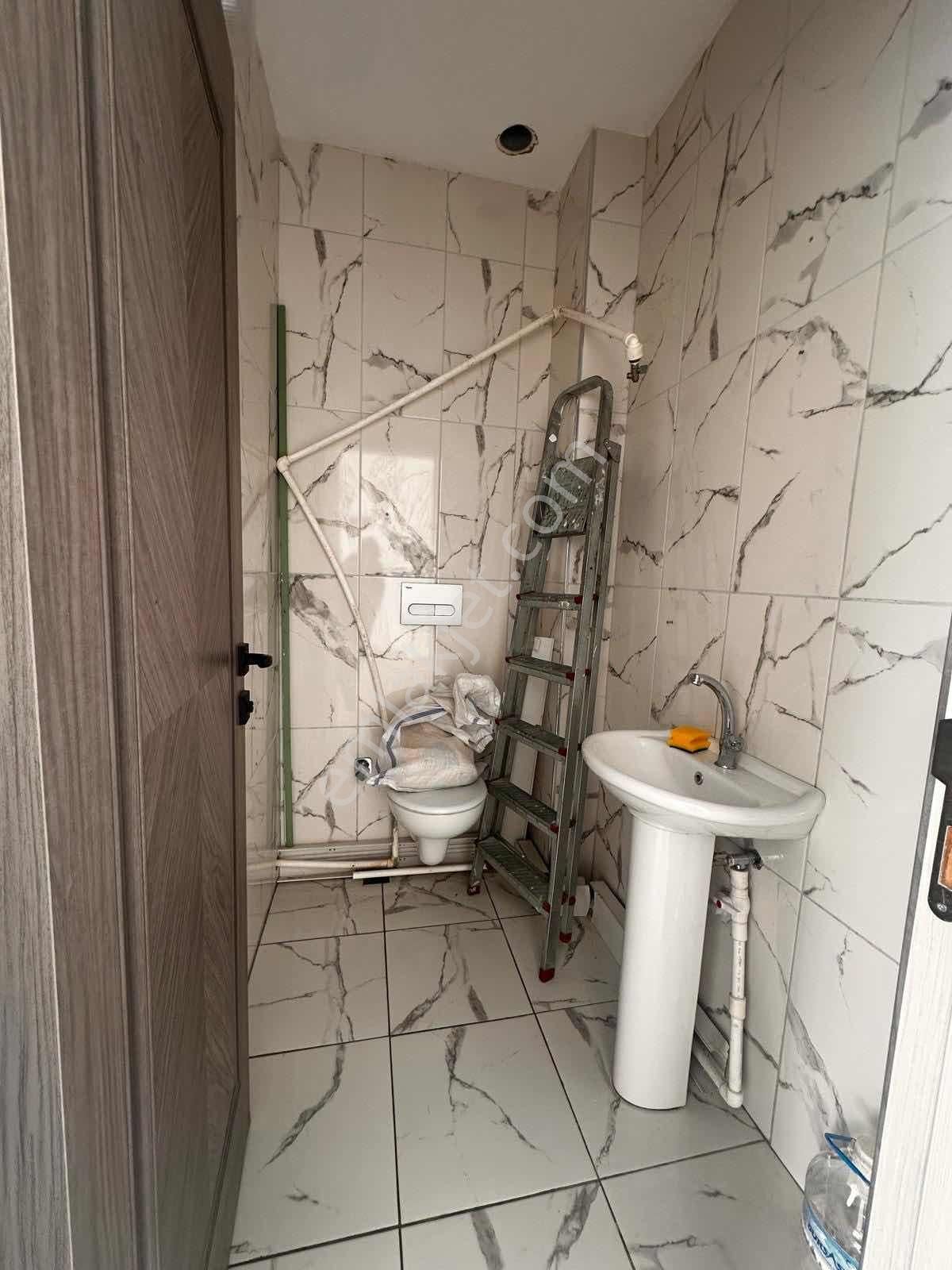 Kızılcıklı'da Merkezi Lokasyonda 50 M2 Kiralık Dükkan - Görsel 5