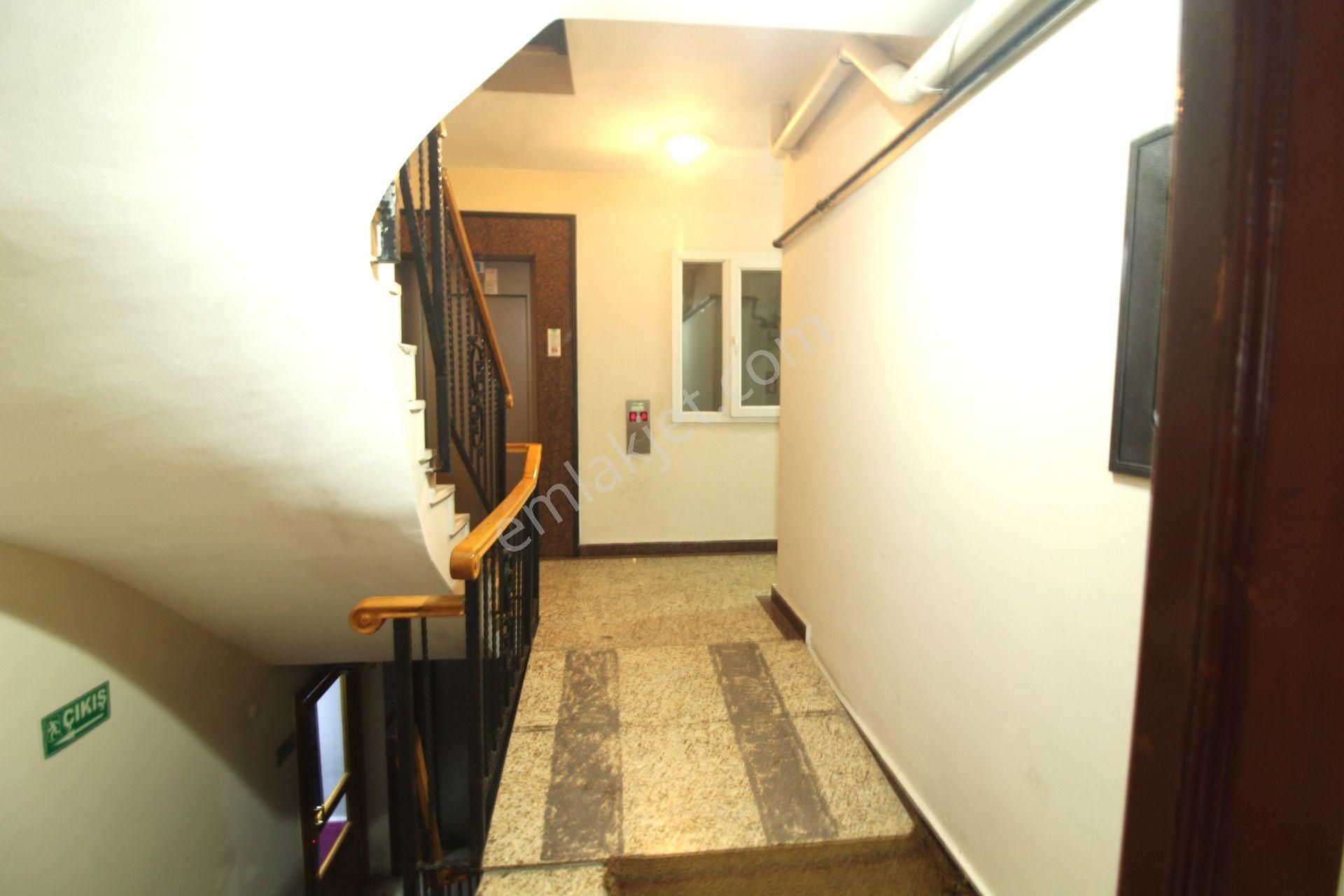 Kiralık Ofis Mobilyalı Büro 4+1 180m2 Emek Çankaya - Görsel 29