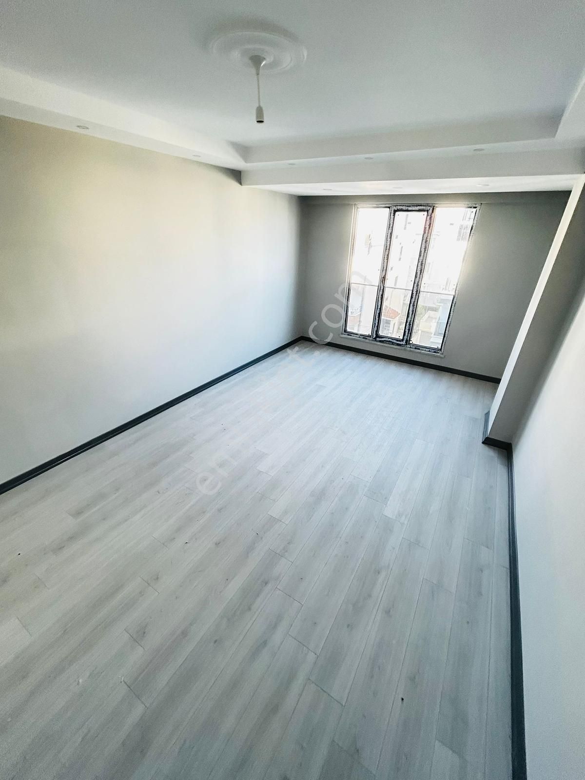 Nefesten Ergene Cumuryet Mah. Kıralık Sıfır Arakat 2+1 Daire - Görsel 2