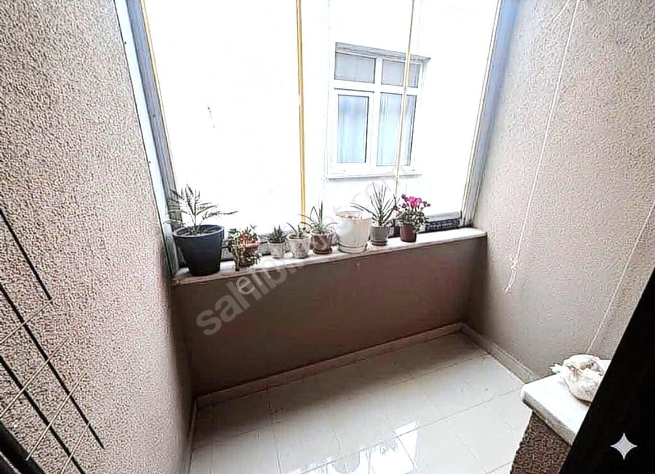 Nest'te Sefaköy Merkez'de 2+1 95m2 Ön Cephe Balkonlu 3.kat Daire - Görsel 9