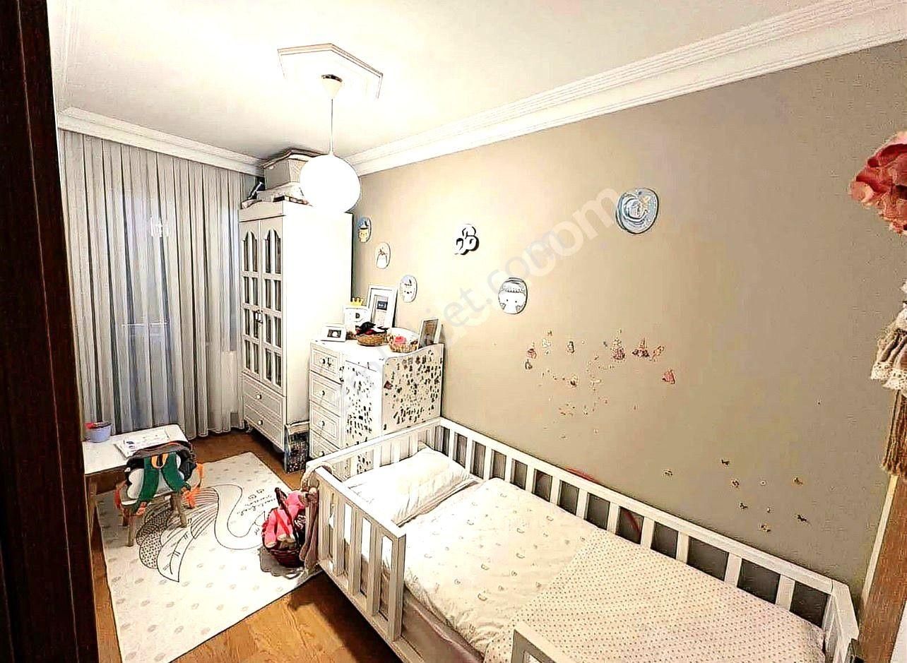 Nest'te Sefaköy Merkez'de 2+1 95m2 Ön Cephe Balkonlu 3.kat Daire - Görsel 8