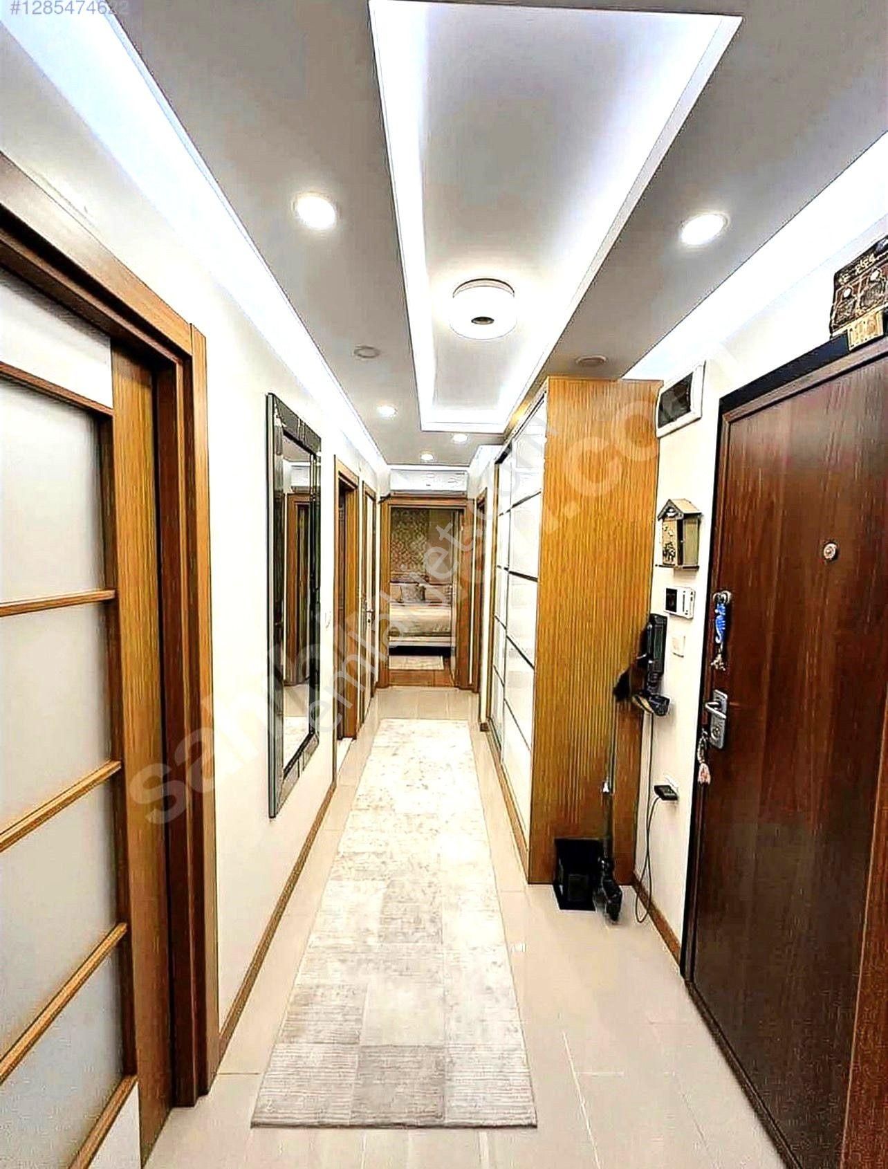 Nest'te Sefaköy Merkez'de 2+1 95m2 Ön Cephe Balkonlu 3.kat Daire - Görsel 11