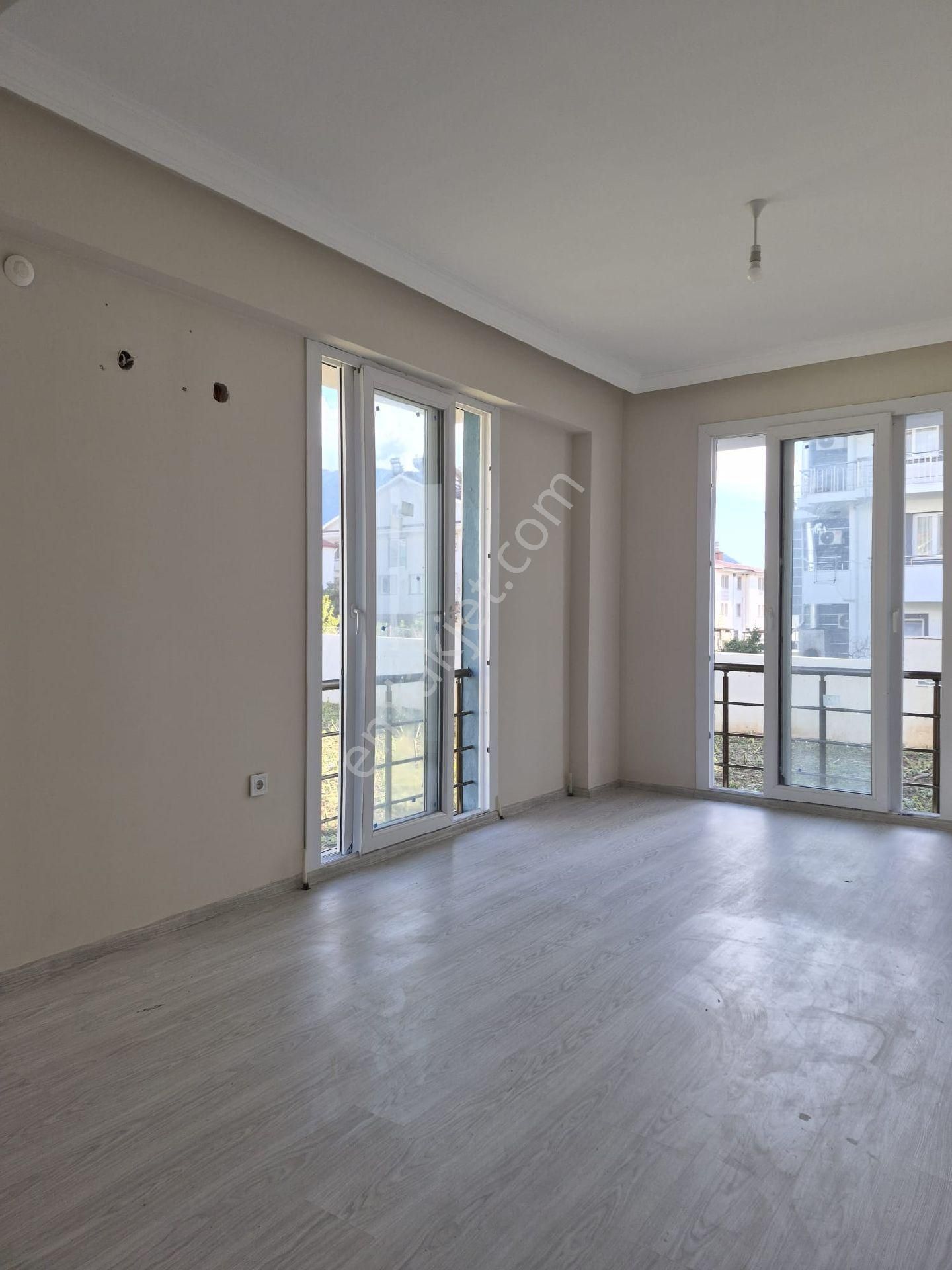 Çamköyde Kiralık 2+1 Daire - Görsel 4