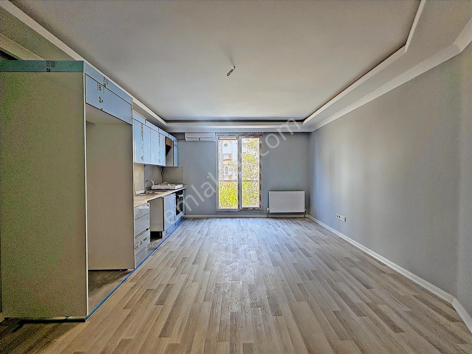 Yatırım'dan Küçükyalı Çınar Sahilde Sıfır Yapı Katta Ön Cephe2+1 - Görsel 11