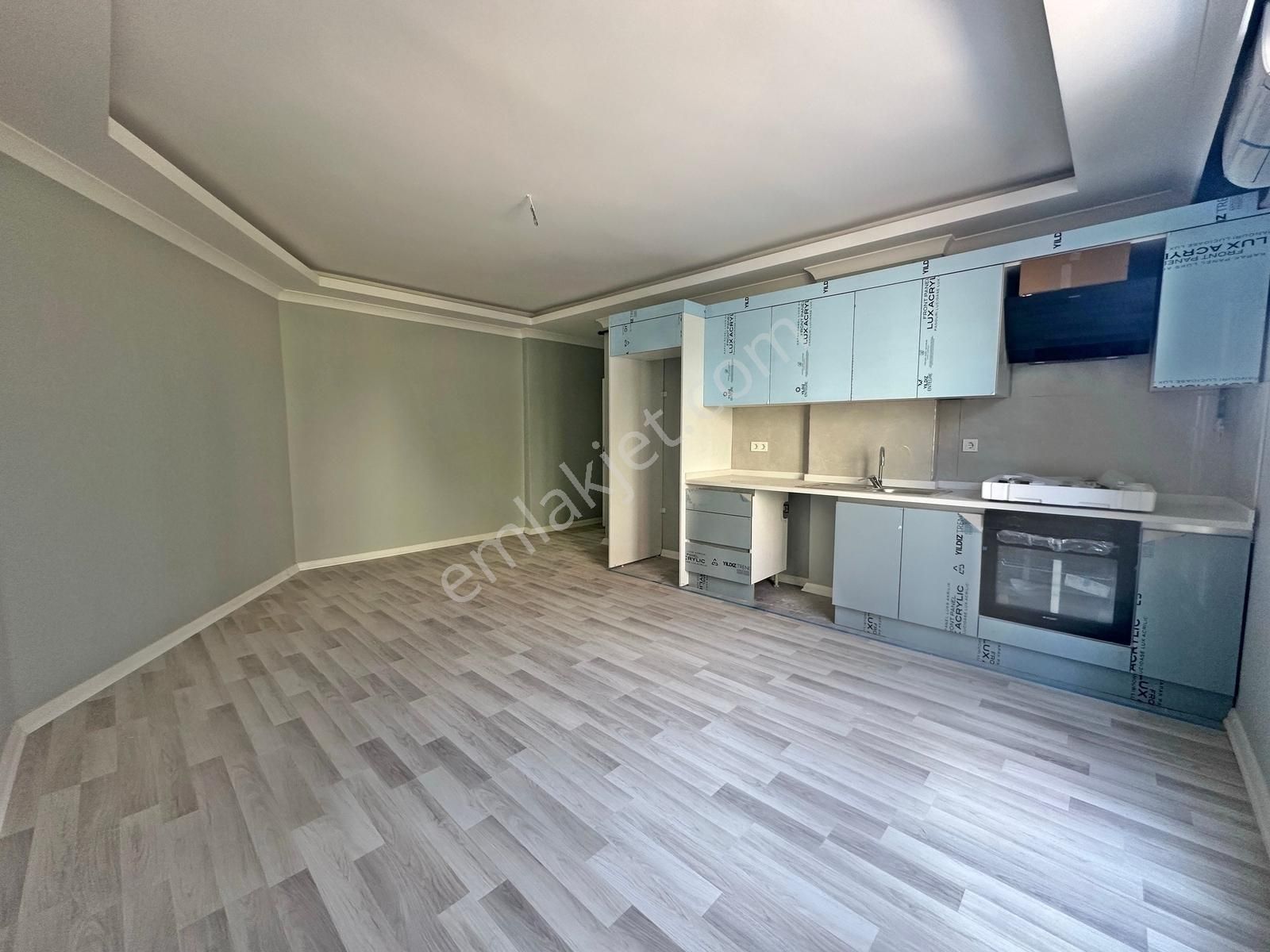 Yatırım'dan Küçükyalı Çınar Sahilde Sıfır Yapı Katta Ön Cephe2+1 - Görsel 18