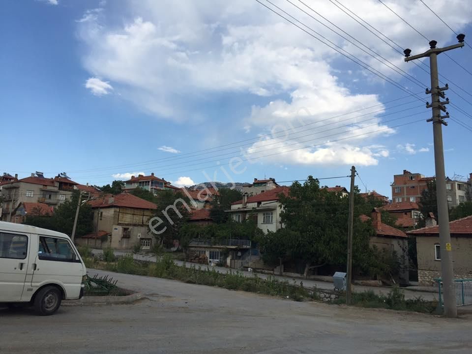 Salda Gölüne Yakın Resmi Yol Kenarında 1.050 M2 Fırsat Arsa - Görsel 5