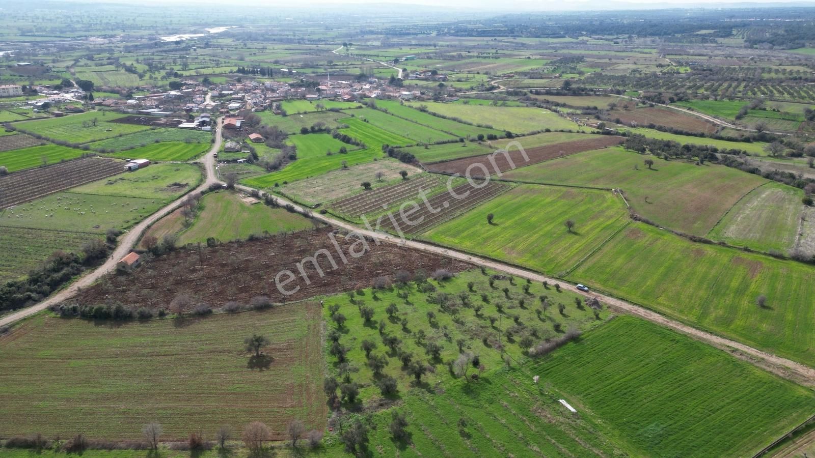 Çanakkale Bayramiç Ahmetçeli Köyü Yola Cephe 5.400 M² Tarla - Görsel 10