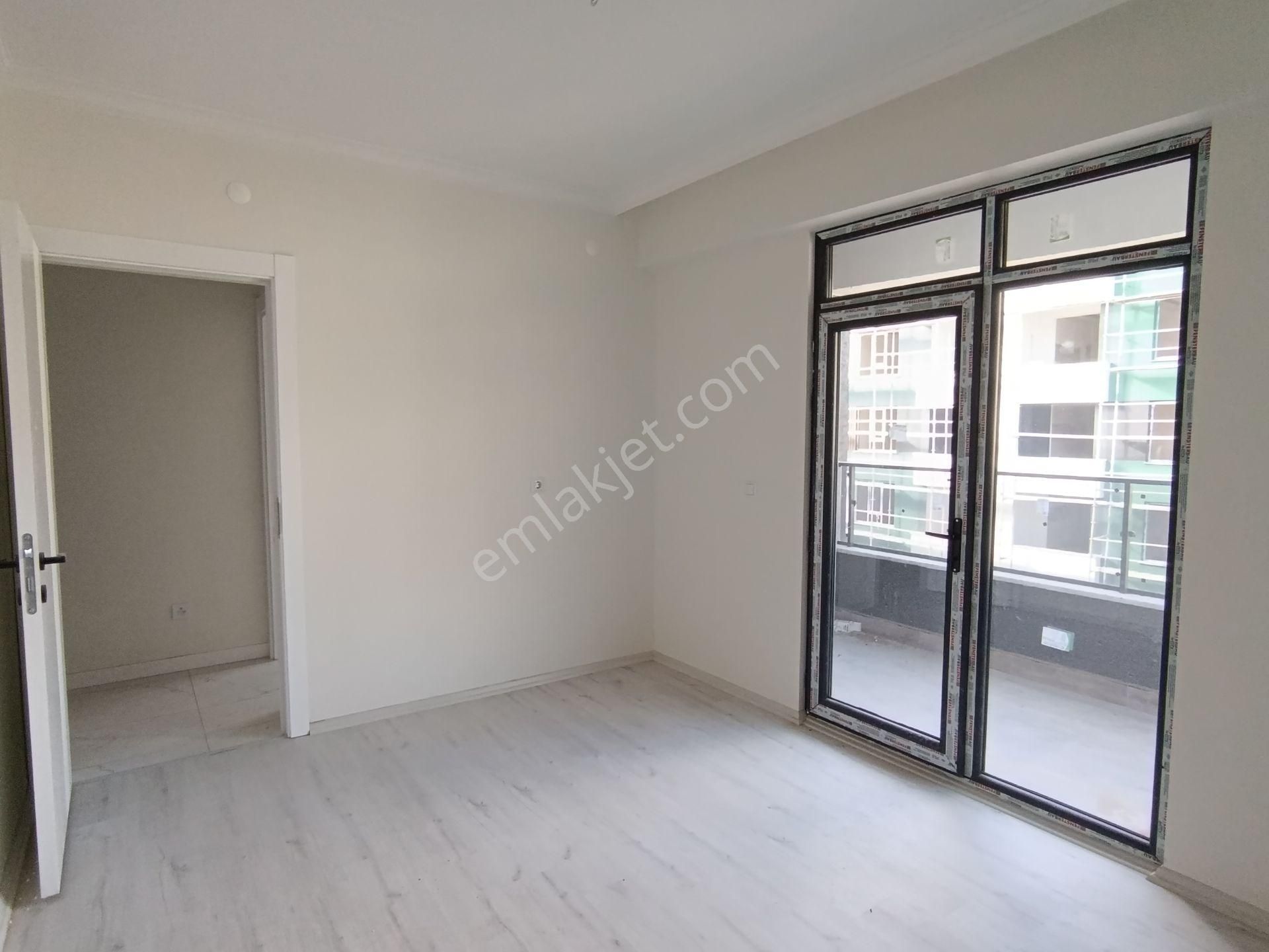 Keçeciler Caddesin De Acil Satılık 3+1 Ara Kat Köşe Daire - Görsel 20