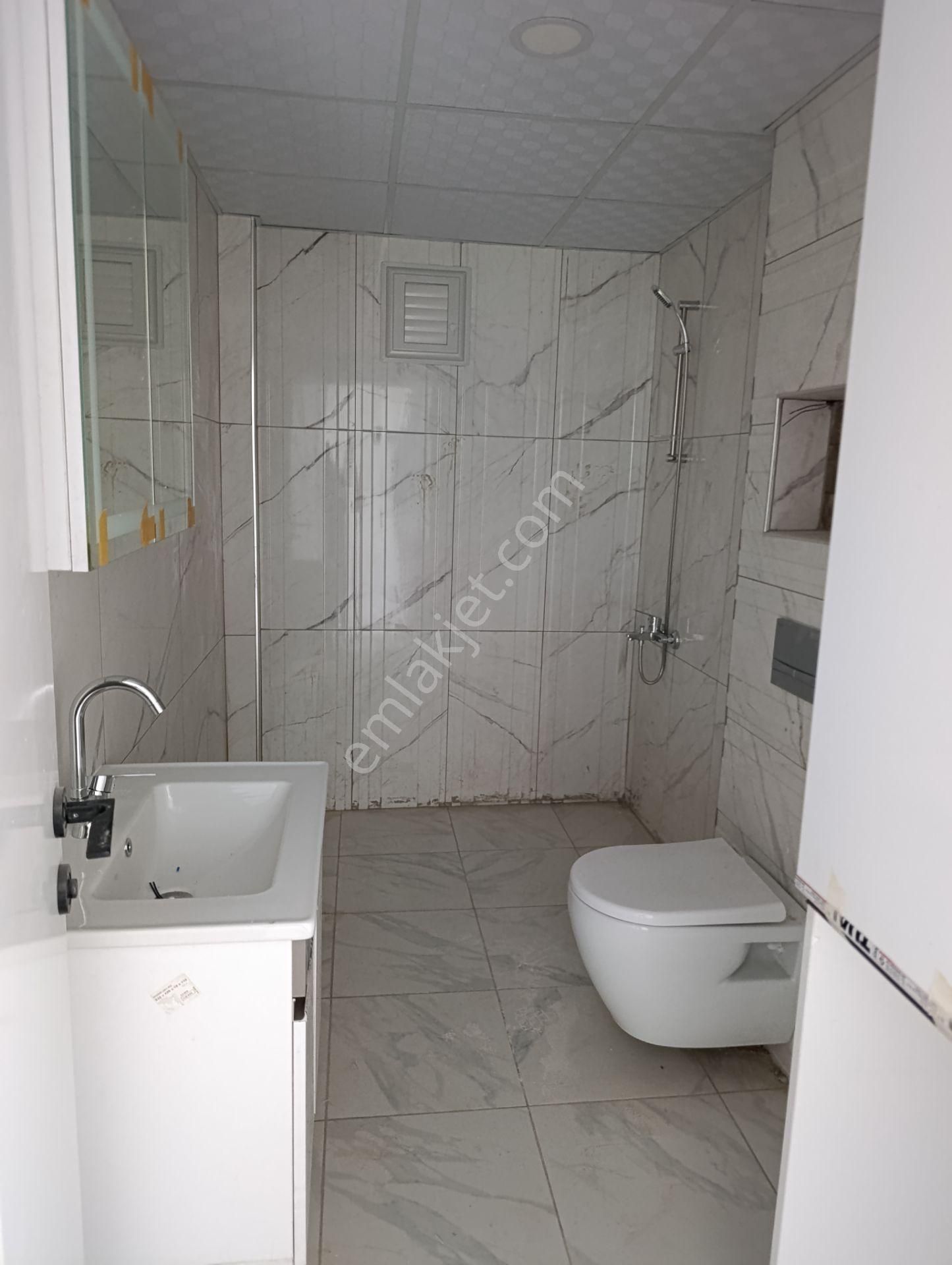 Keçeciler Caddesin De Acil Satılık 3+1 Ara Kat Köşe Daire - Görsel 16