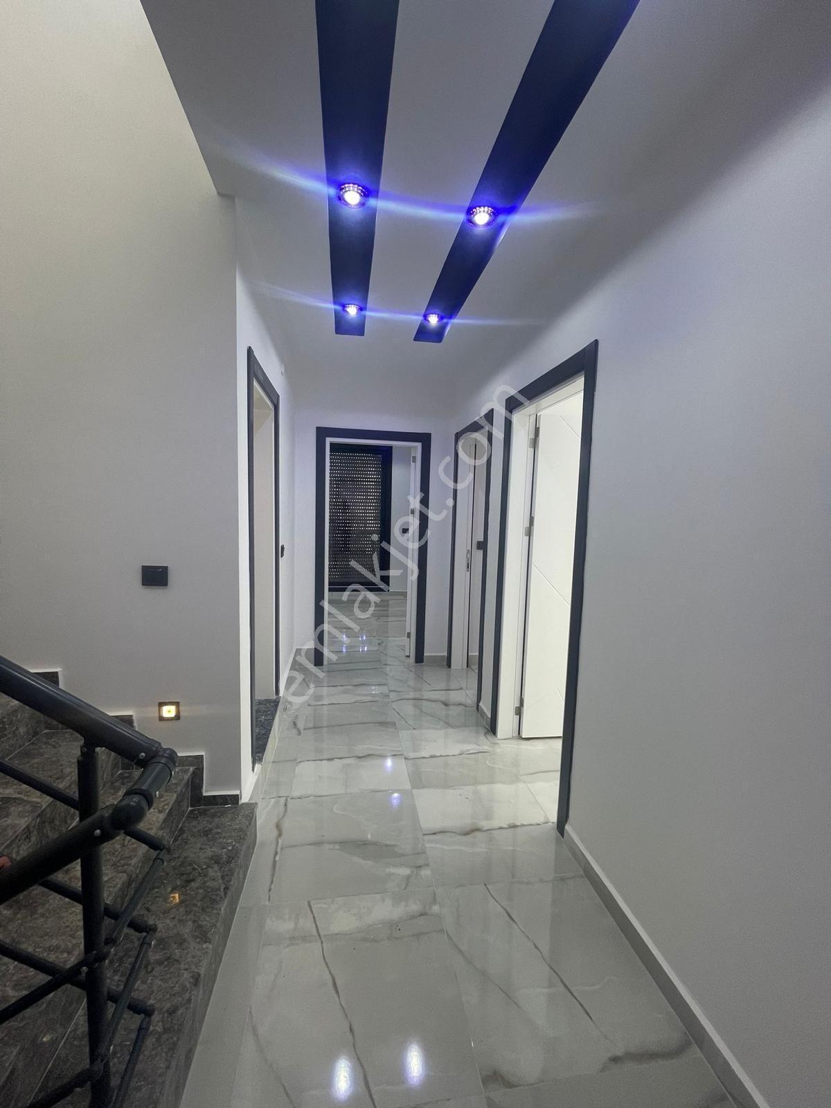 Didim Efeler Mah Havuzlu , Otoparklı Geniş 4+1 Villa - Görsel 6