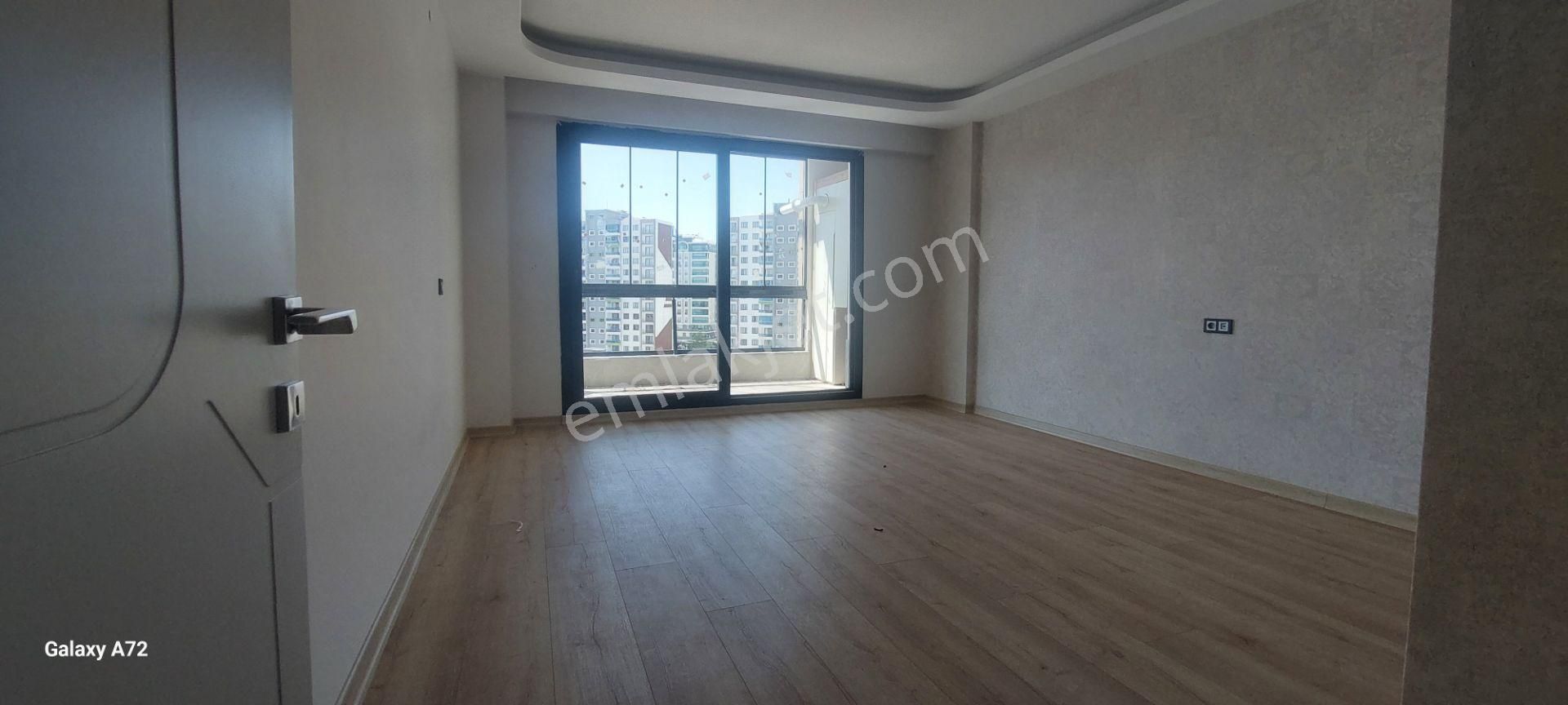 Tekel Arkası Satılık Havuzlu 2,5+1 Cambalkonlu Sıfır Daire - Görsel 2
